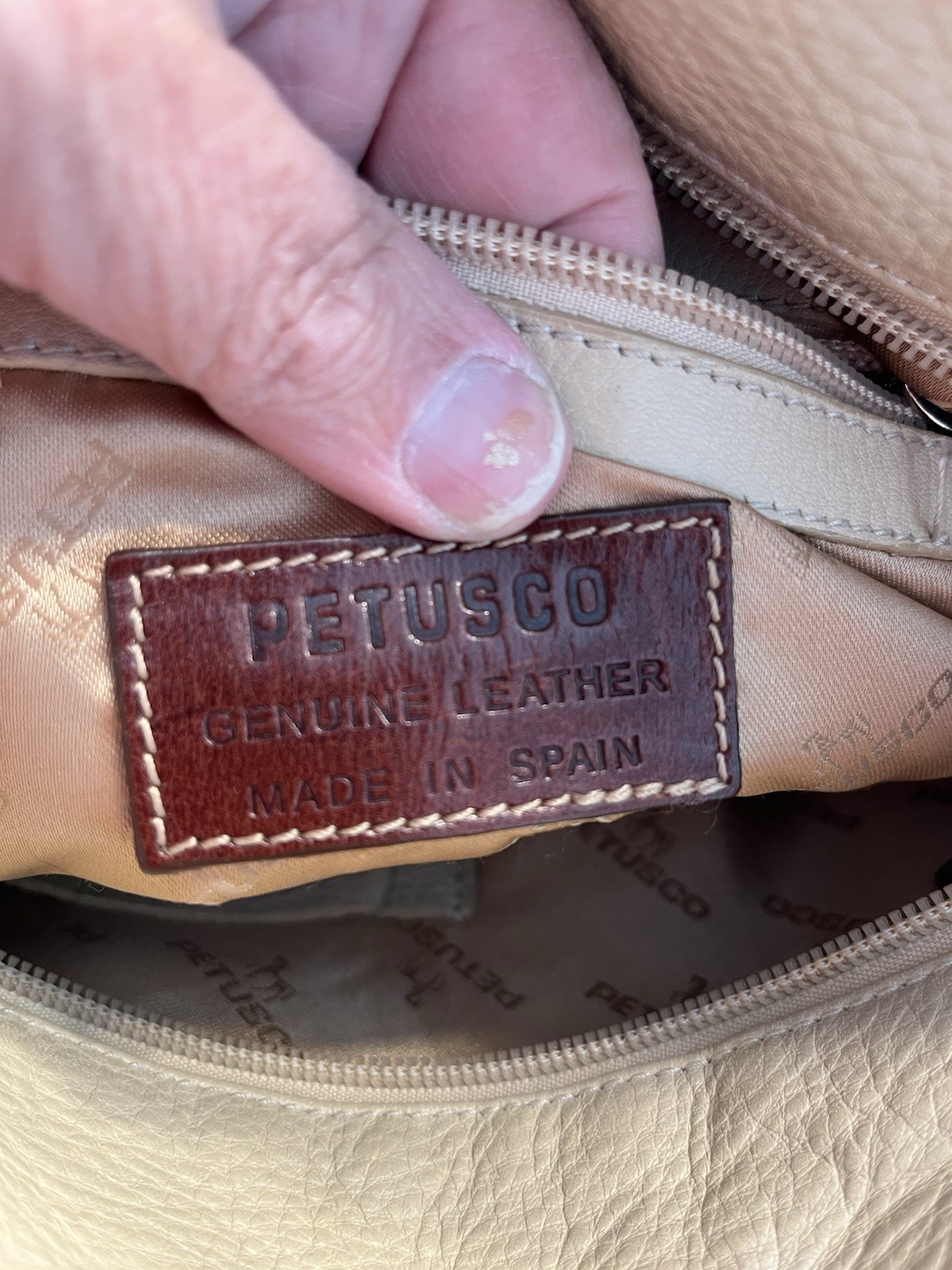 PETUSCO Shoulder Bag Leather Ivory/Brown Horse Logo Silver Hdwre Made in Spain