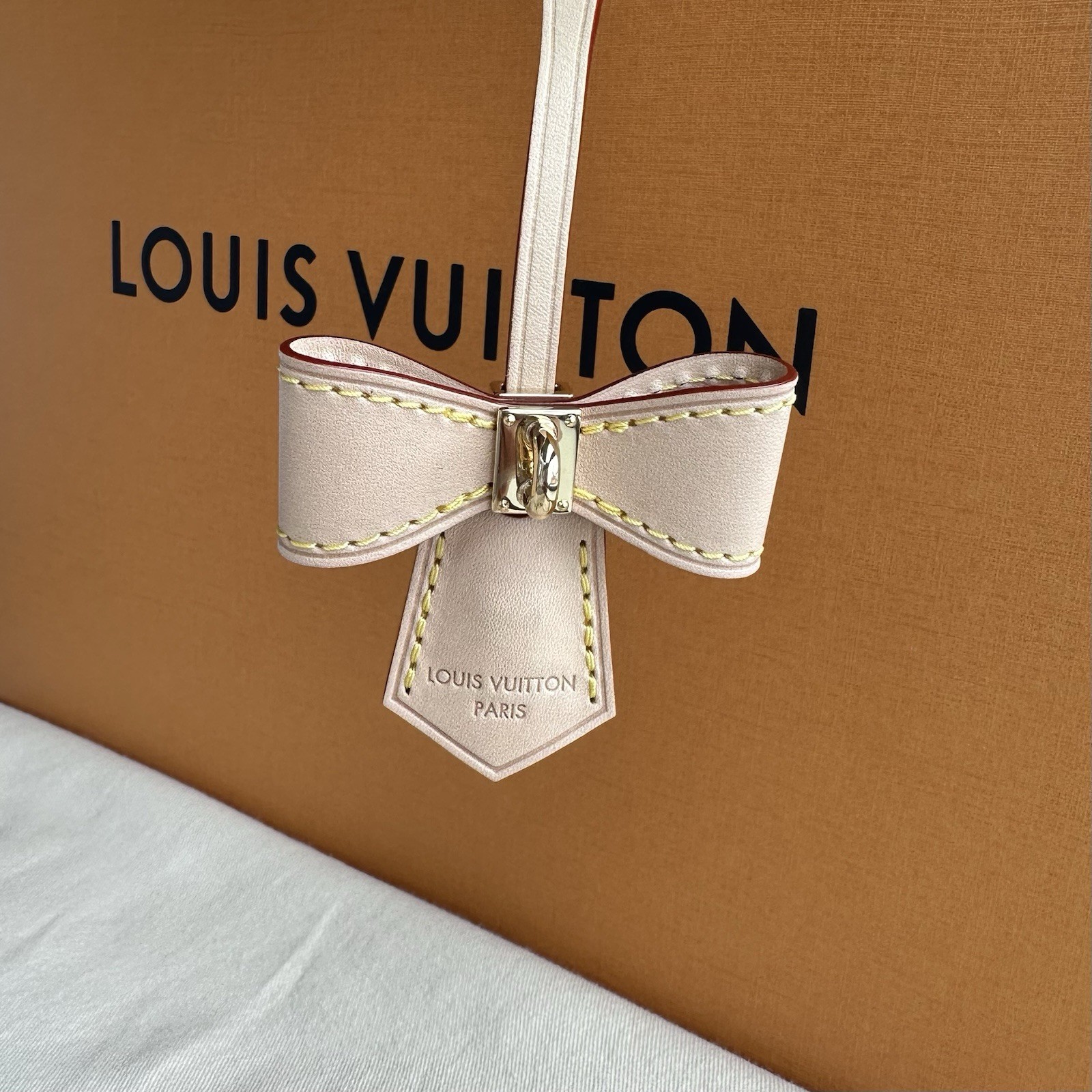 Louis Vuitton x Takashi Murakami Speedy Bandoulière 25 White Multicolor Full Set