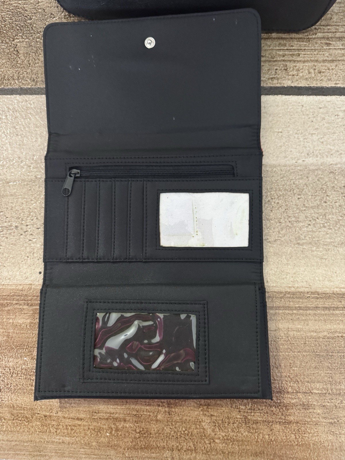 Red & Black Western John Wayne purse & wallet, Magnetic Closure, Inner Pockets
