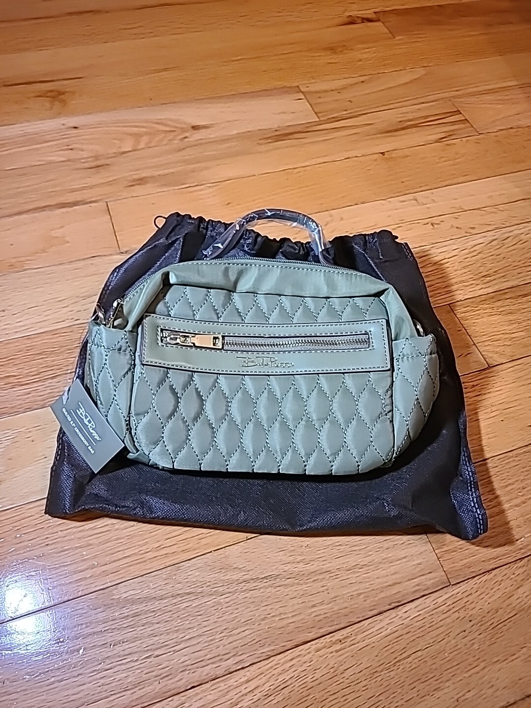 Bella Russo Quilted 8.7″ CrossBody Bag Sage Green NWT Storage Bag