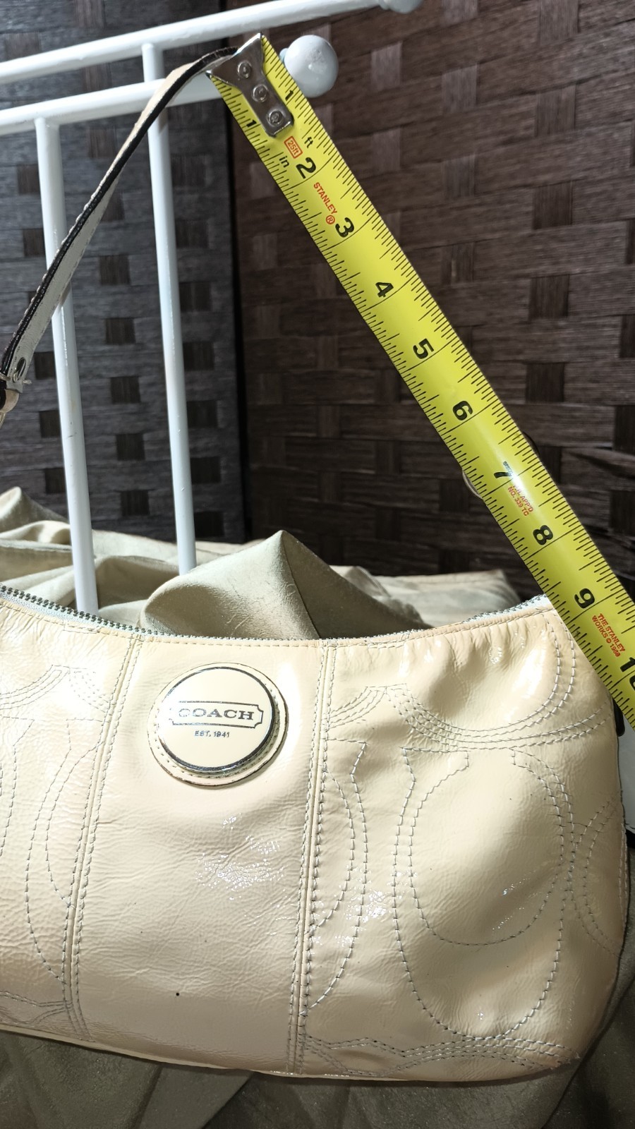 COACH F15141 Small Purse Ivory Patent Leather Handbag