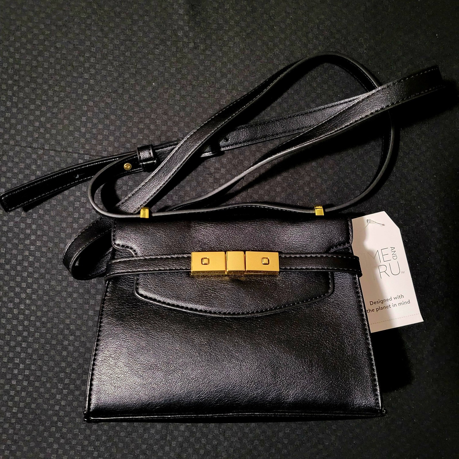 Time and Tru Rosa Crossbody Bag Purse Magnetic Closure