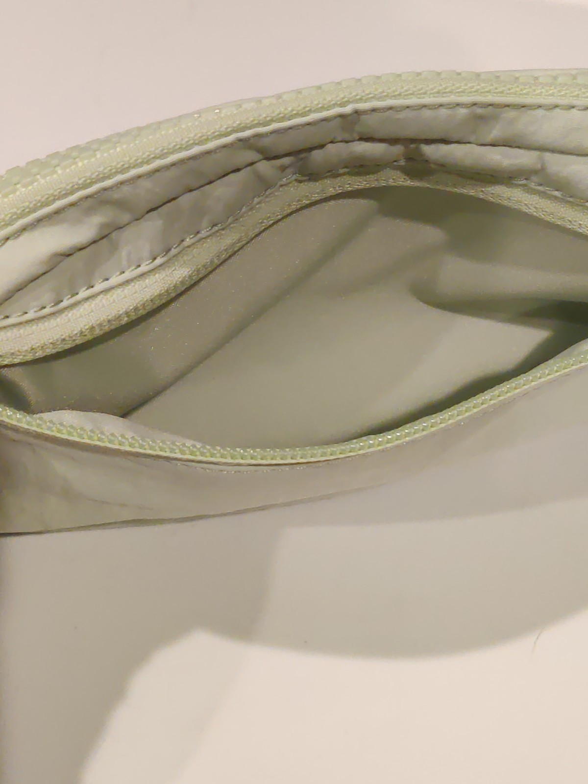 NWT Lululemon 1L Everywhere Belt Bag/Fanny Pack/Crossbody Bag Kohlrabi Green