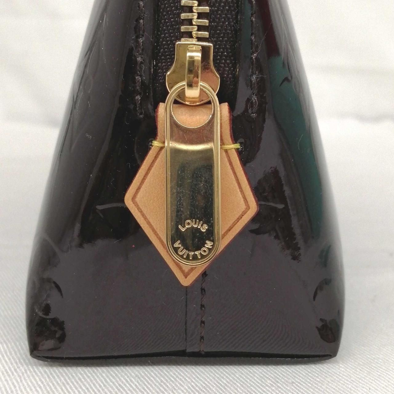 LOUIS VUITTON Pochette Cosmetic M91495 Used