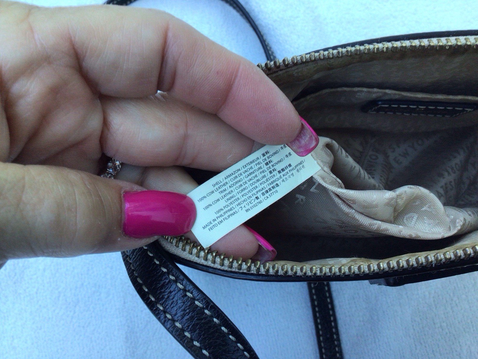 Kate Spade New York Bay Street Hanna Crossbody Bag – Pebbled Leather