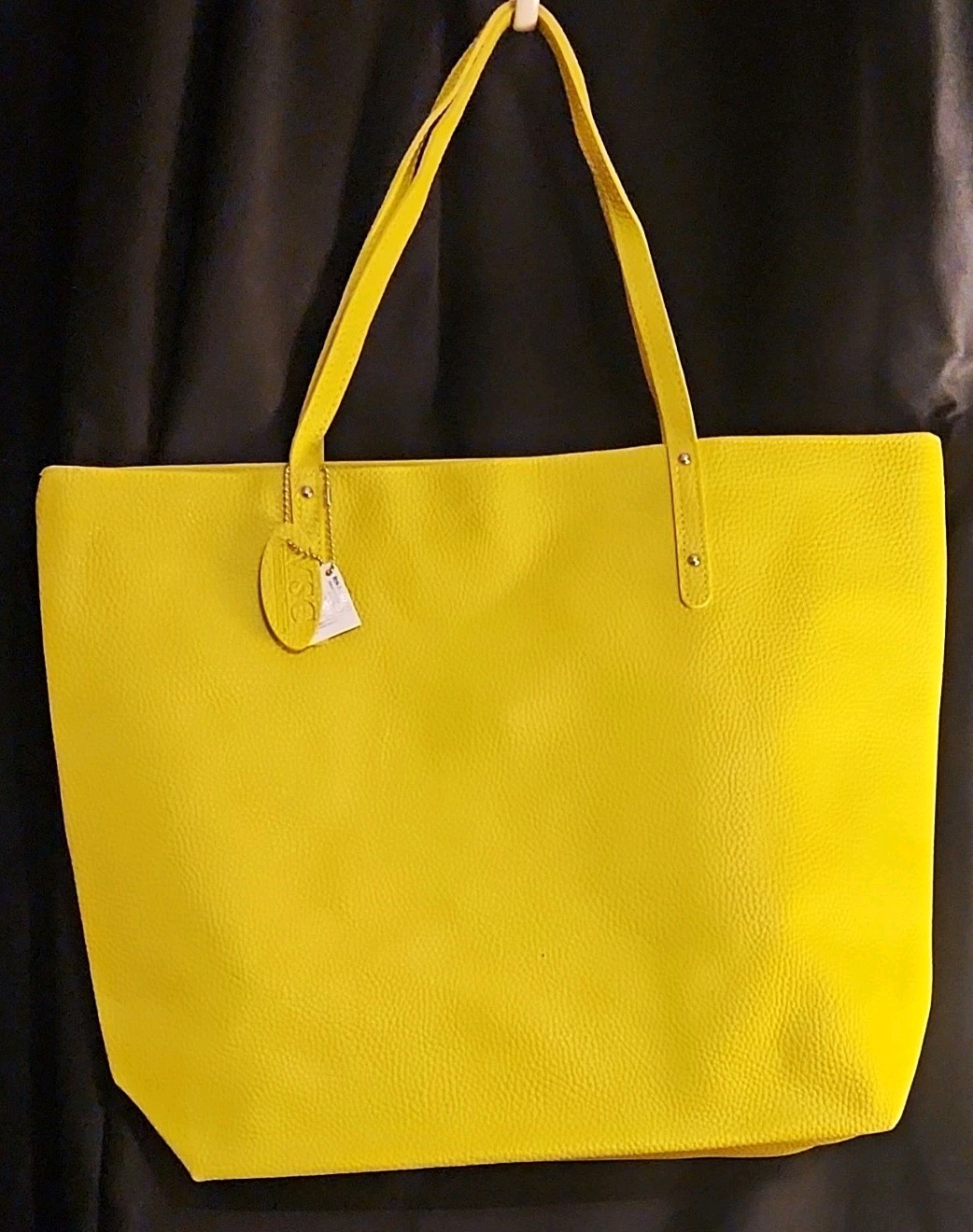 MSC Women’s Large Yellow Pebbled Geometric Tote Bag Magnetic Inner Pockets