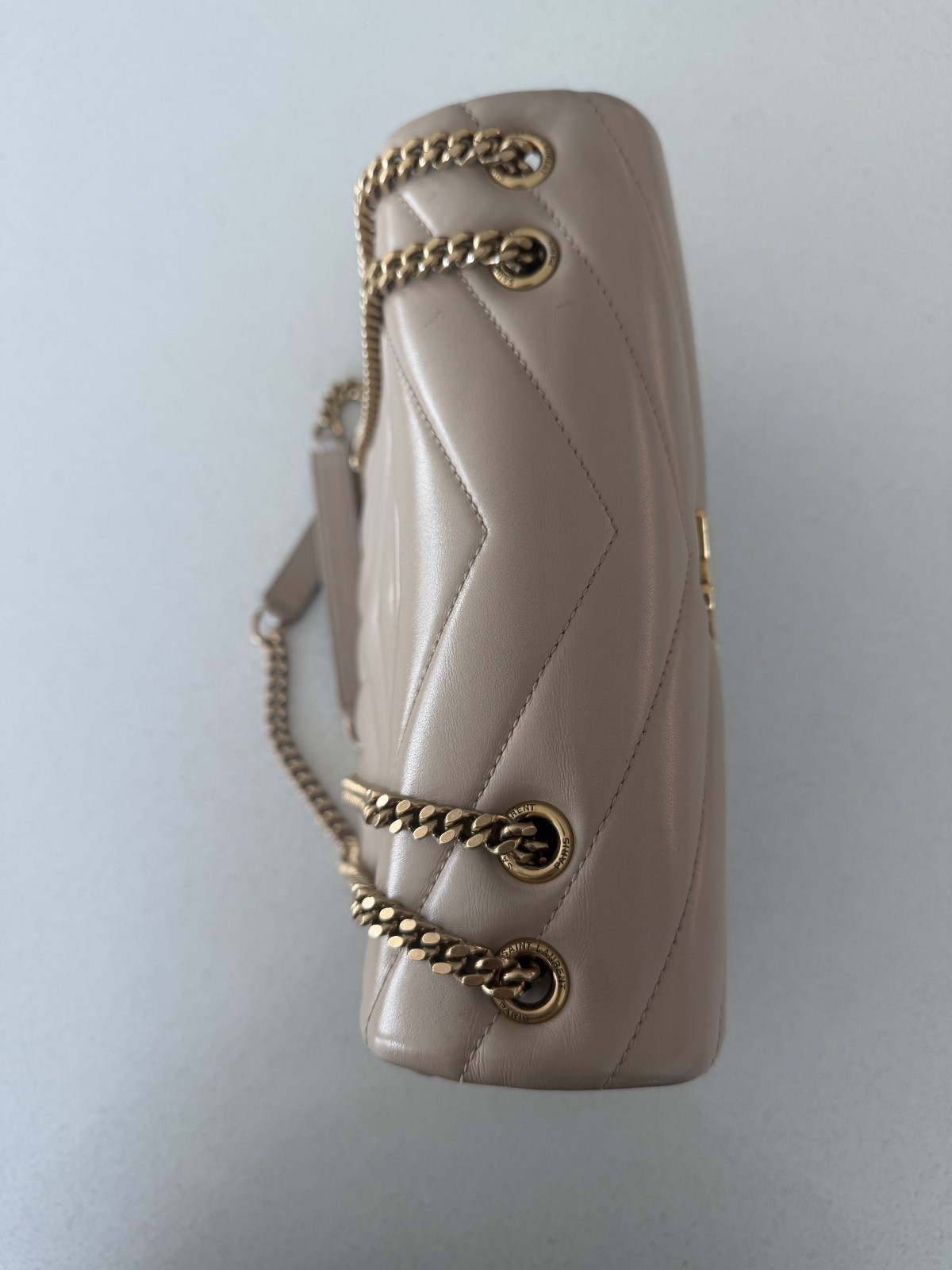 YSL Saint Laurent Loulou Shoulder Bag Small Beige Leather AUTHENTIC