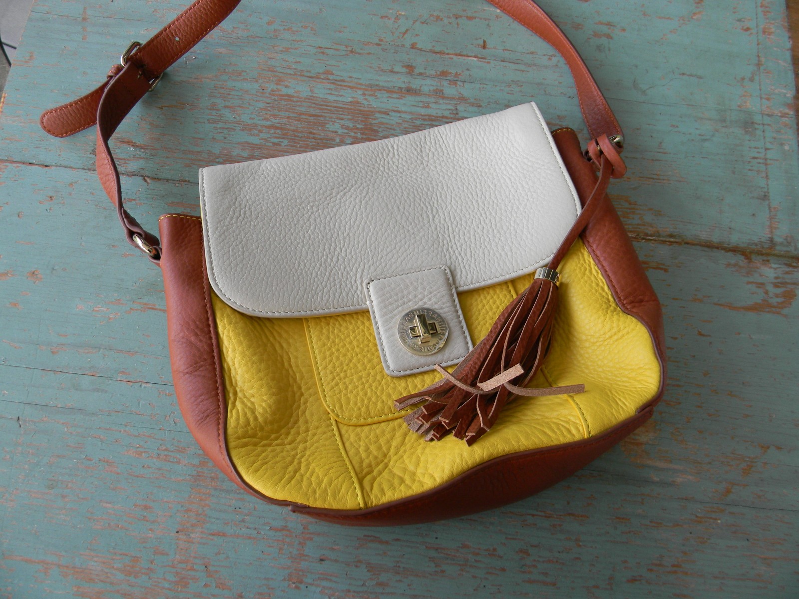 Isaac Mizrahi Live! Bridgehampton YELLOW/TAN Colorblock Leather SHOULDER BAG