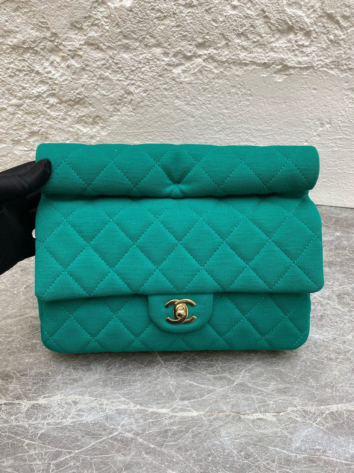 Chanel 23A Metiers d’Art Normal Velvet Green Jersey Knit Clutch Duty Paid