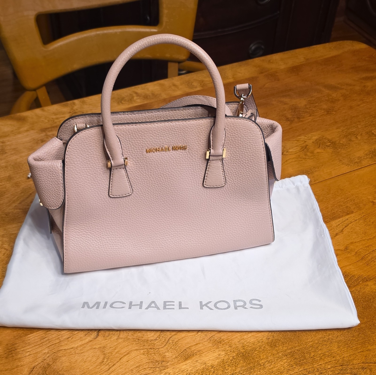 MICHAEL Michael Kors Harper Blossom Pink Medium Leather Satchel