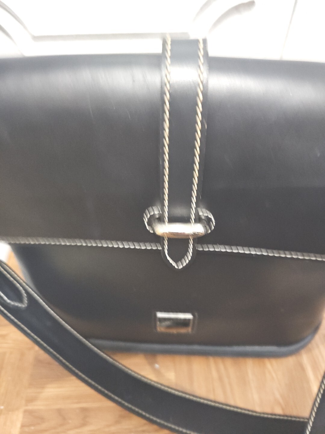 USA DOONEY&BOURKE PARASOLE HOBO SHOULDER HANDBAG Black LEATHER Rubber BOTTOM