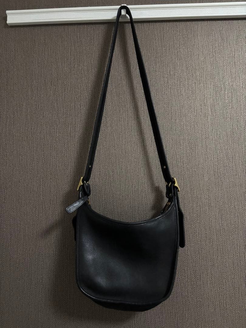 COACH Leather Shoulder Bag Black