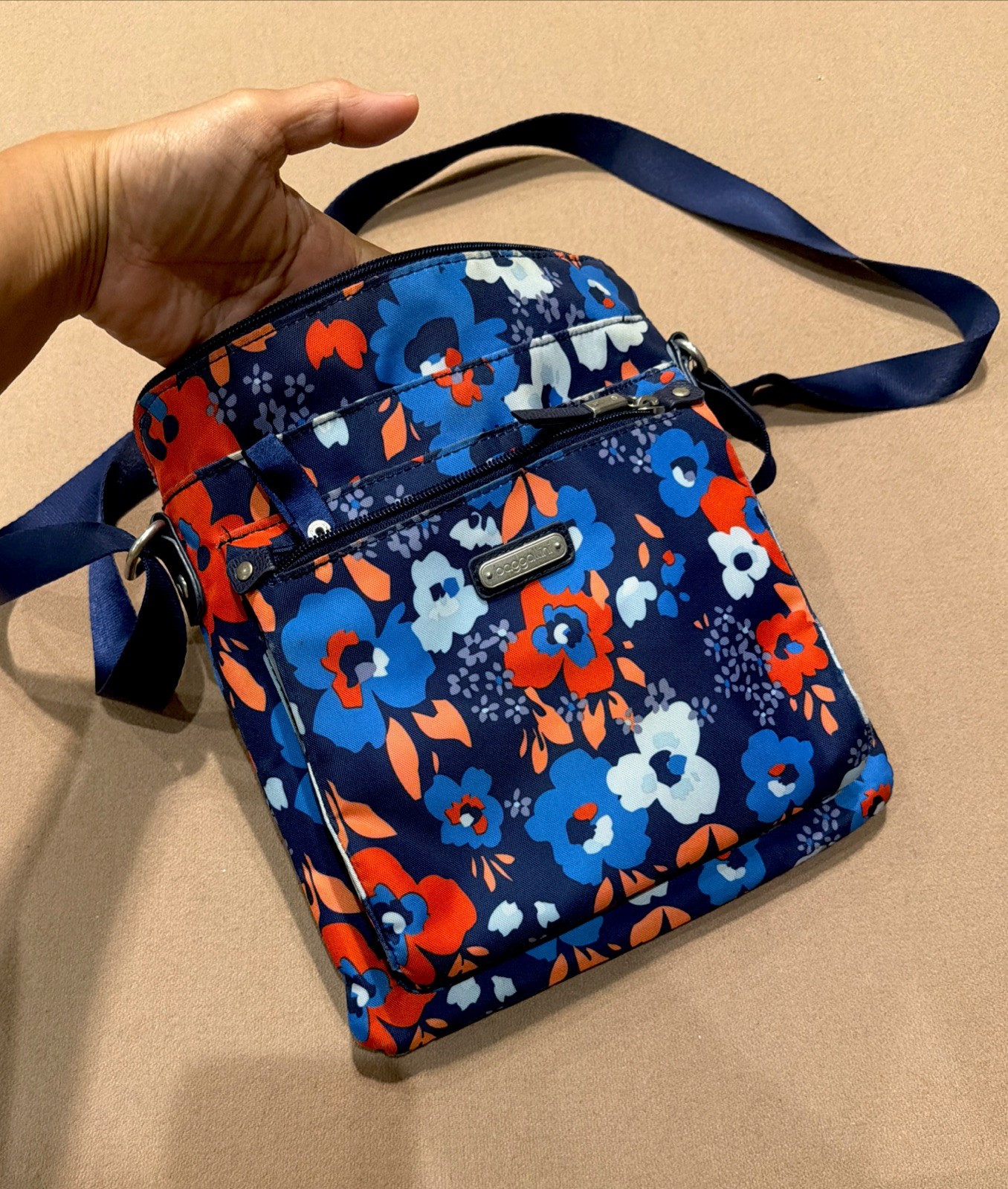 Baggallini Uptown Bagg Crossbody Floral Print