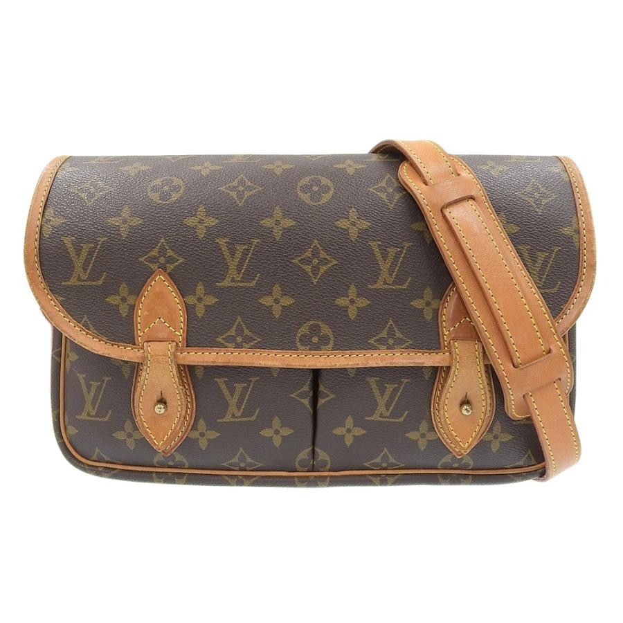 LOUIS VUITTON Bag: Gibeciere MM M42247 Monogram W29H18.5D8cm w/o accessories;
