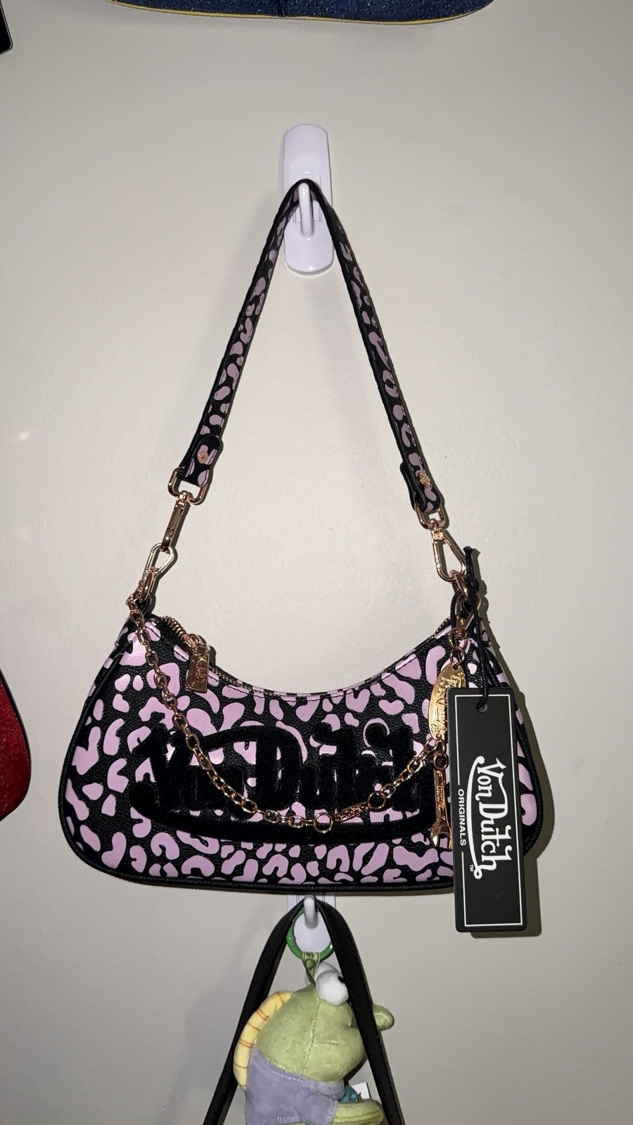 Von Dutch Pink Black Animal Print Crescent Shoulder Bag Zip Chain Strap Gold