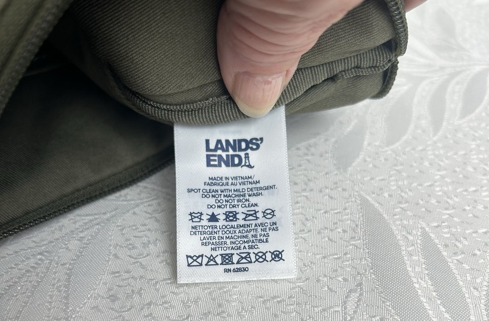 Larger Wristlet Olive Green Zip Top Sm Pouch on Front Canvas Quilted Lands End