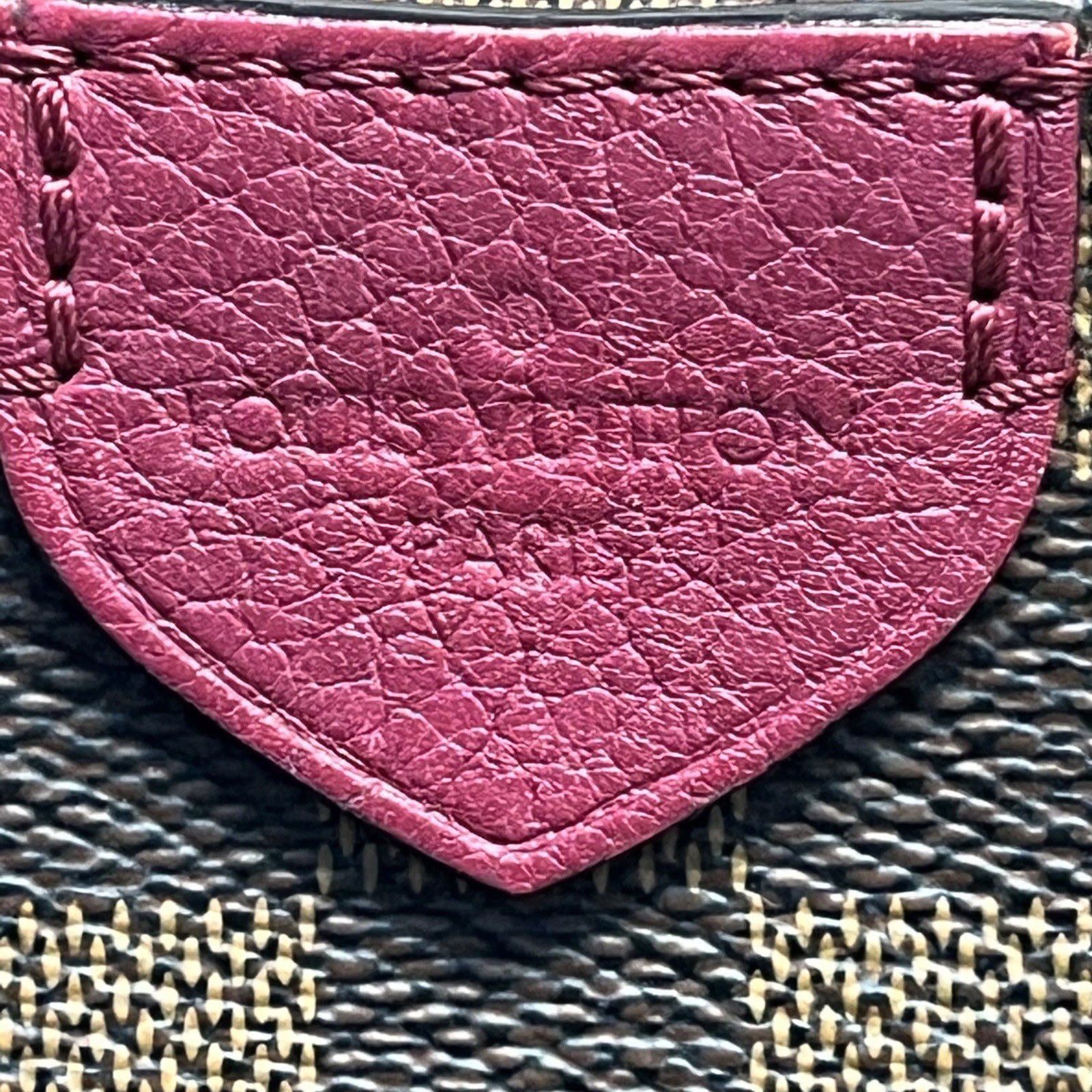 LOUIS VUITTON Brown Damier PVC 2017 Hyde Park Handbag Shoulder Bag