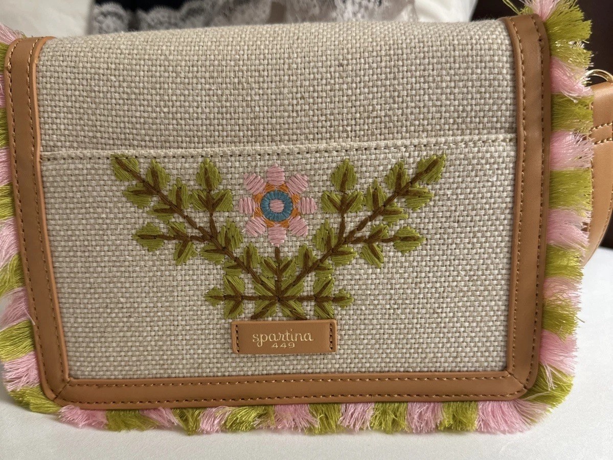 NWT SPARTINA 449 Honey Horn Mod Floral Embroidered Fringe Clutch Crossbody Bag