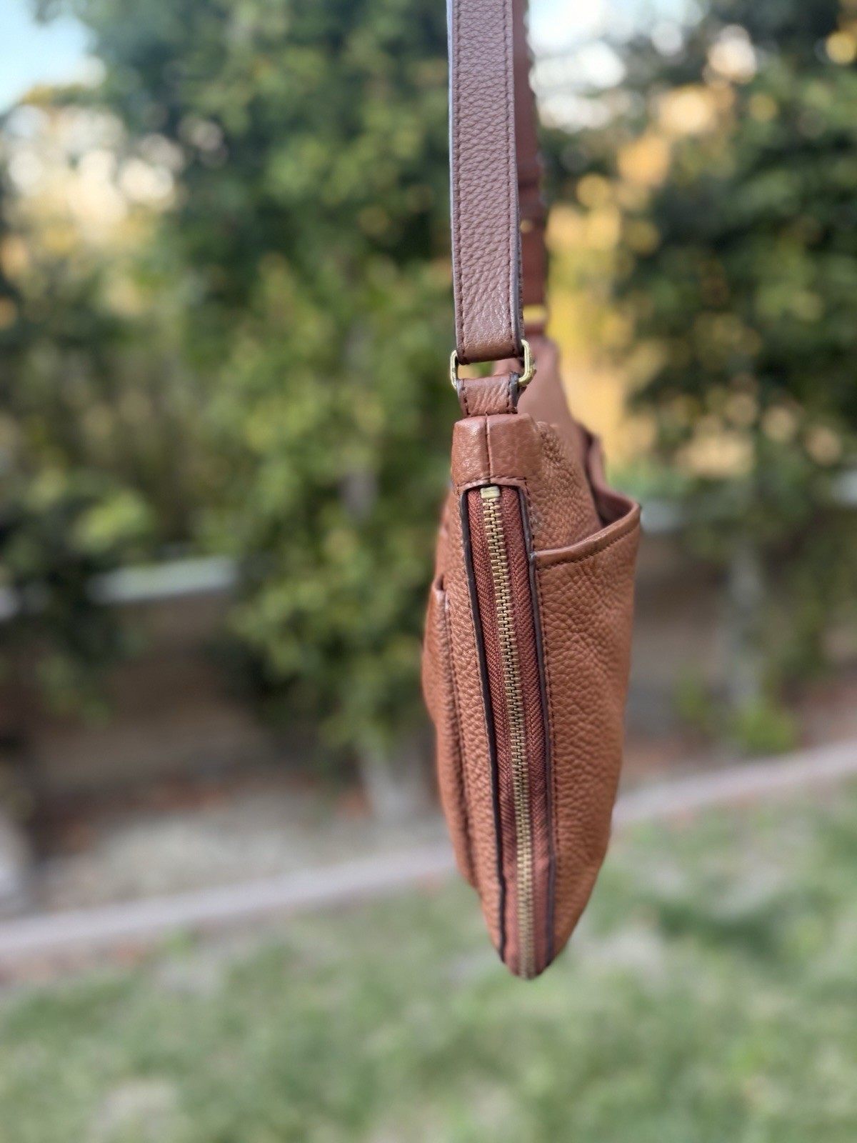 Fossil Piper Purse Crossbody Expandable Brown Pebbled Leather Pockets
