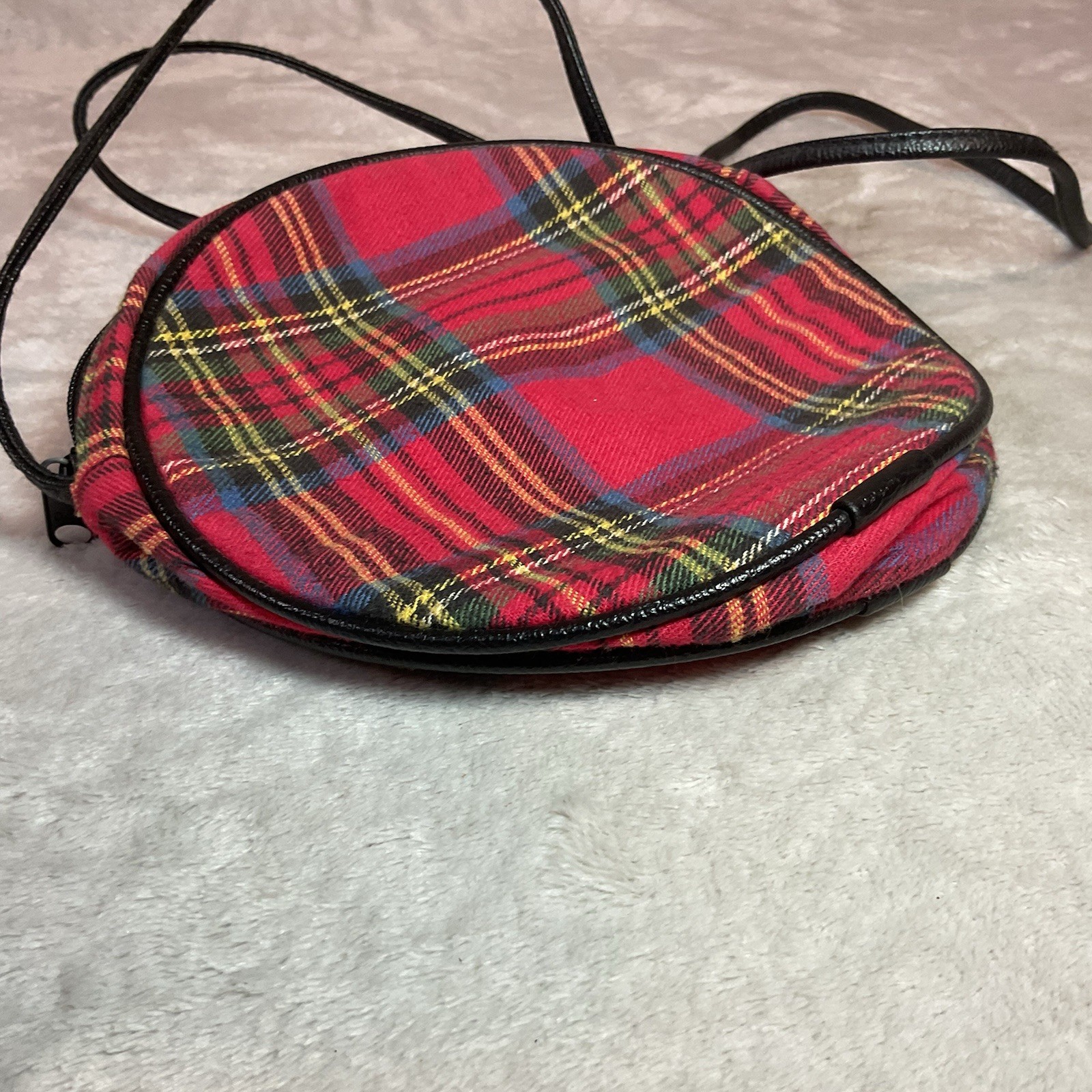Vintage Mitzi Crossbody Purse Round Tartan Plaid Red Black Retro 60s Style 7 in