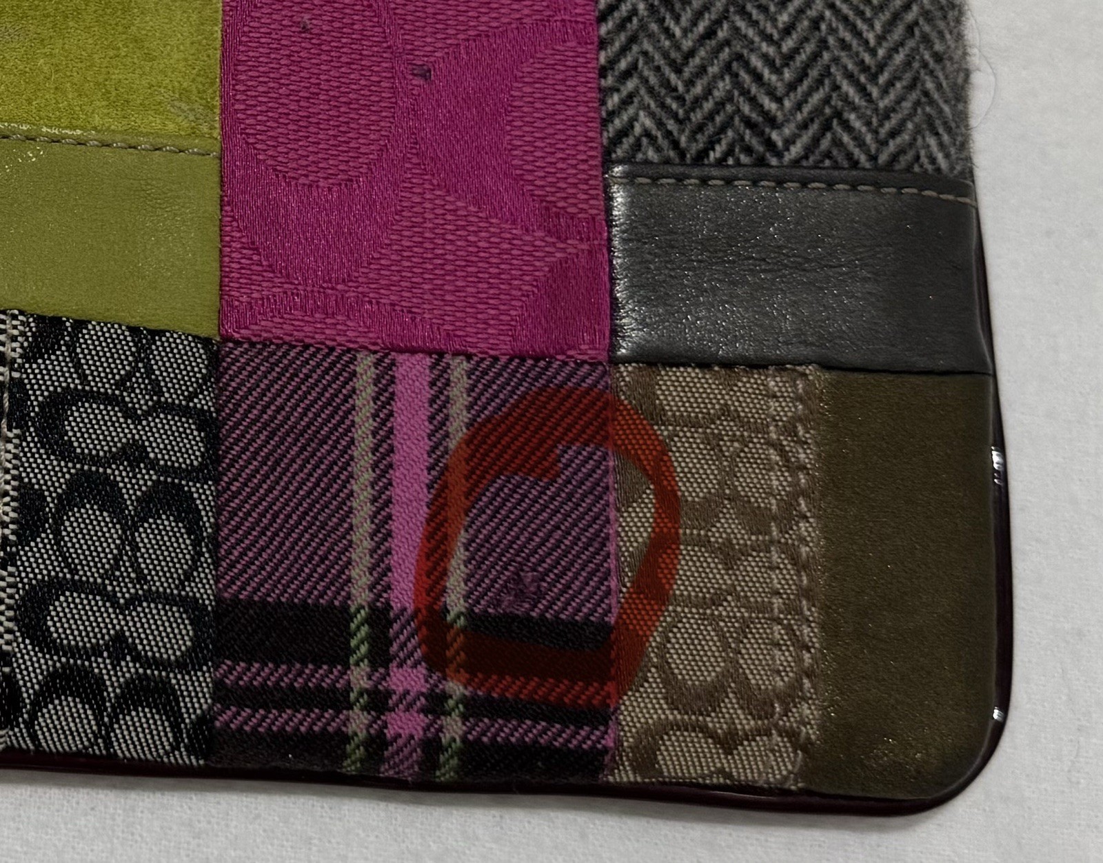 Coach Patchwork Multicolor Wristlet Zip Pouch Silver Hardware Pink Lined