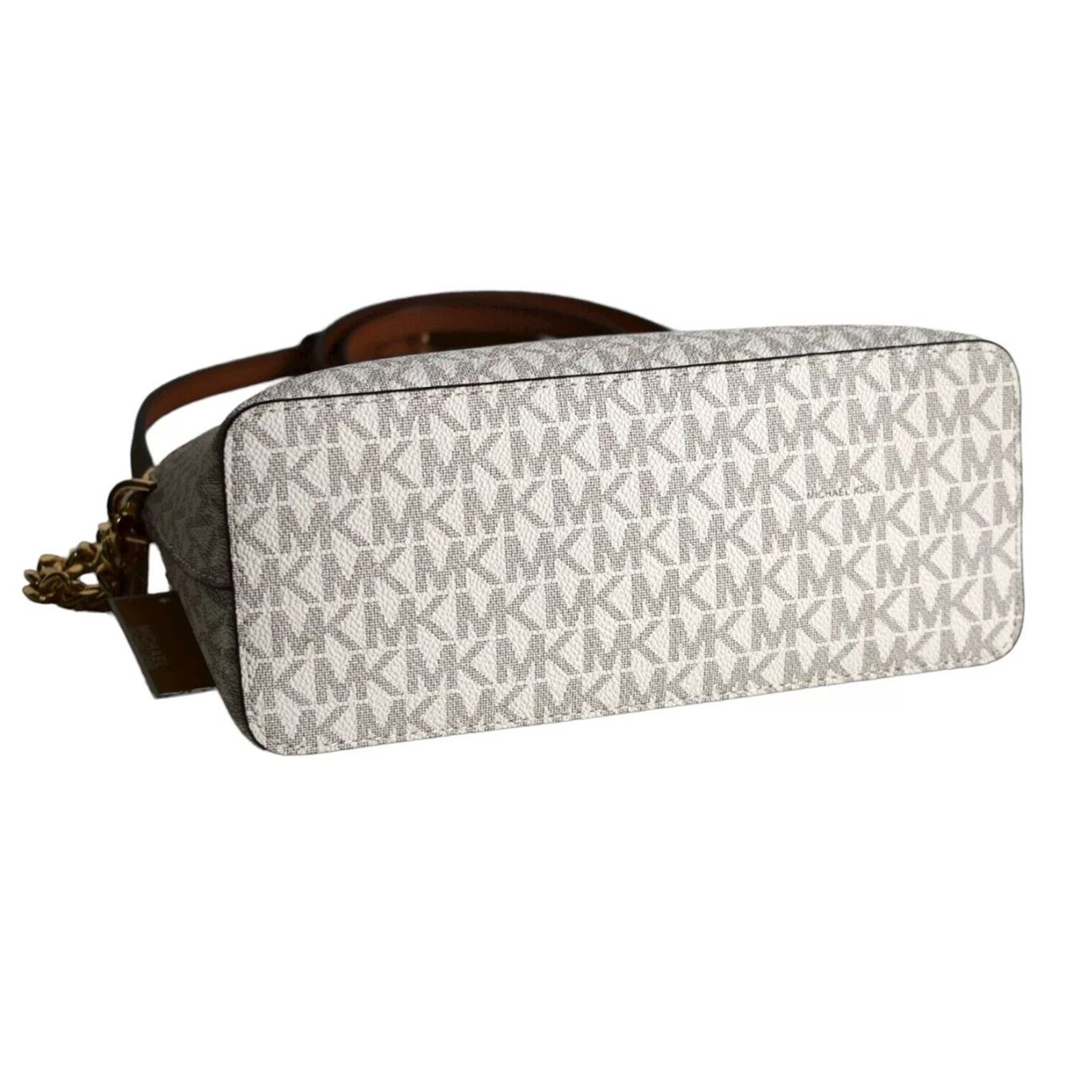 Michael Kors Jet Set Medium Crossbody Leather Handbag (VANILLA) 35F1GTVC6B-150