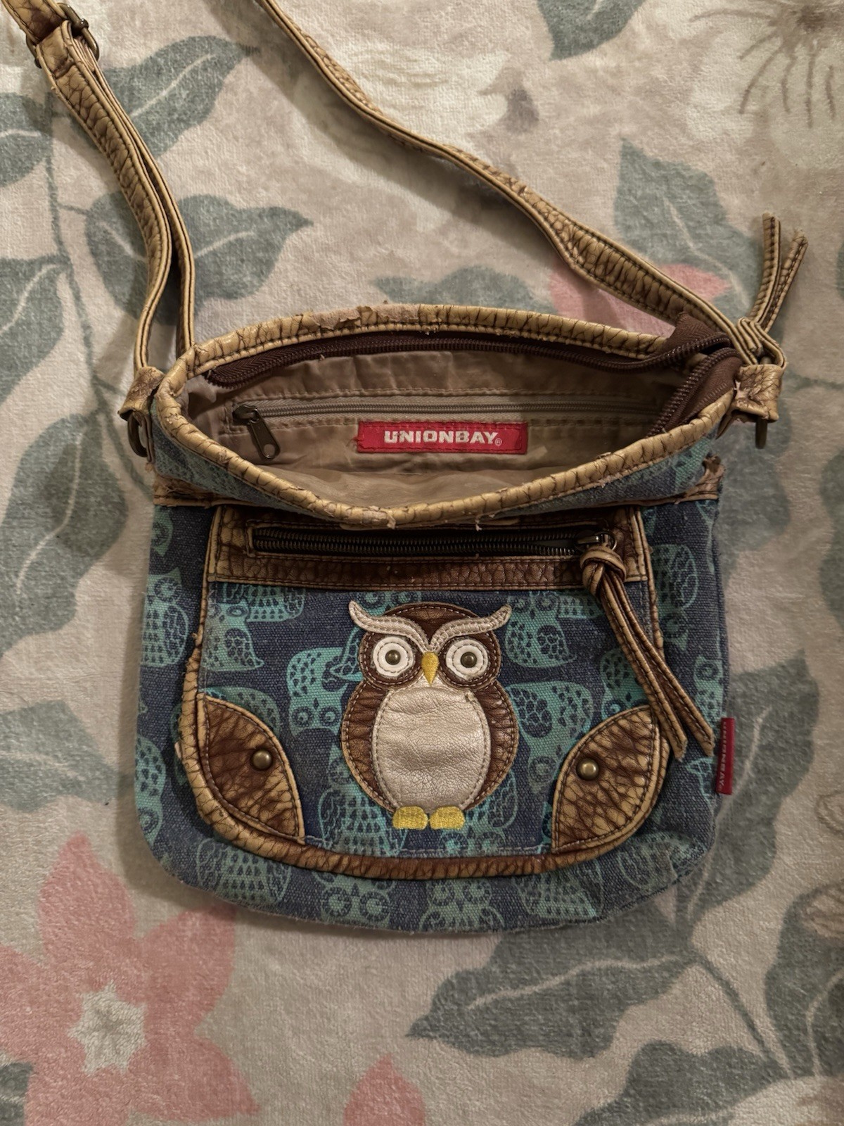 blue owl union bay crossbody bag (strap about 20in)