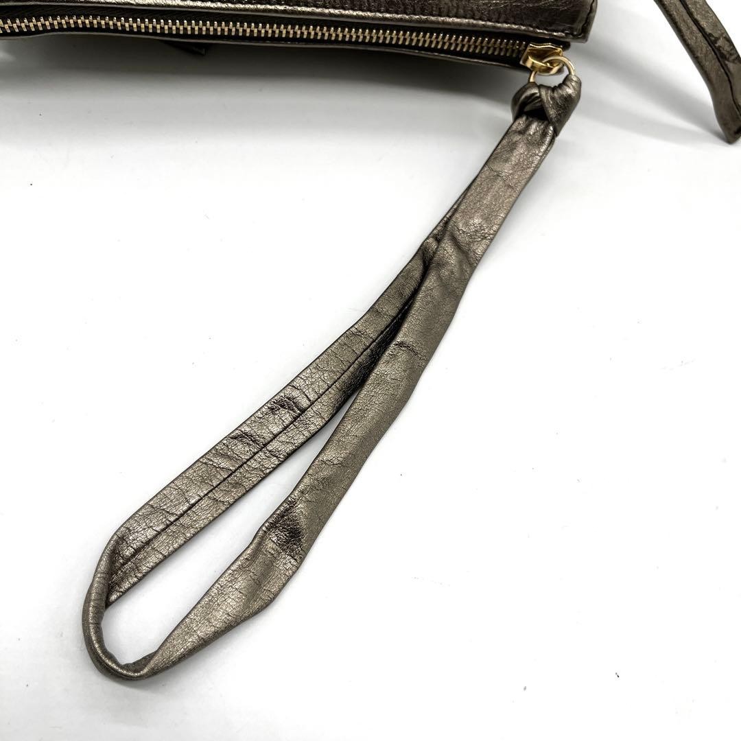 GUCCI Hysteria Clutch Metallic Gold Color Leather Size: W9xH5.1 in. Vintage