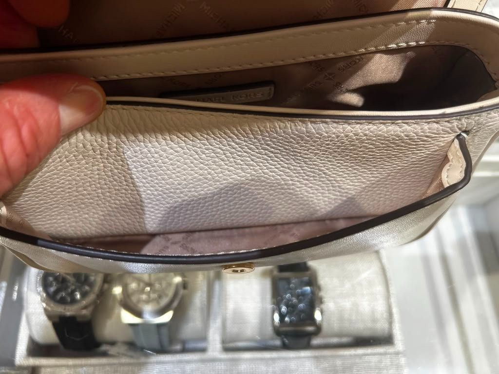 Michael Kors Jet Set Travel Small Grained Leather Shoulder Bag w/ Case LT Cream