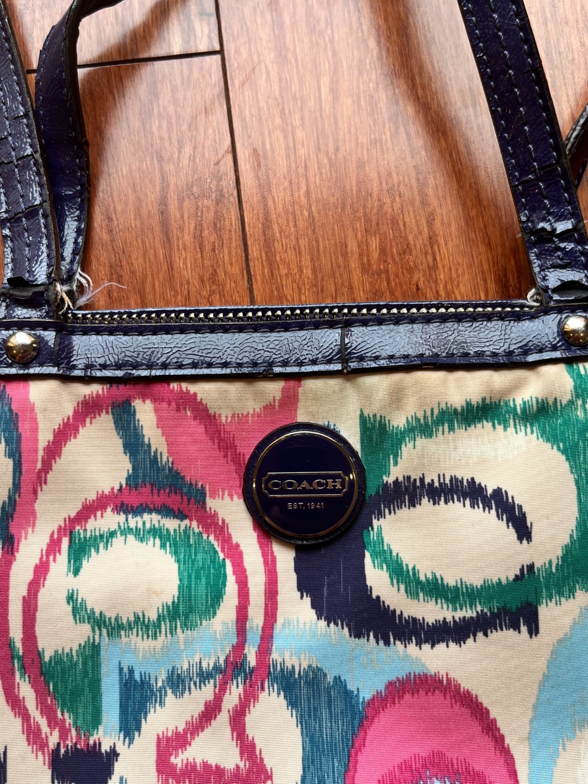 Coach Signature Ikat Print Bag F24450 Multicolor – used in good condition