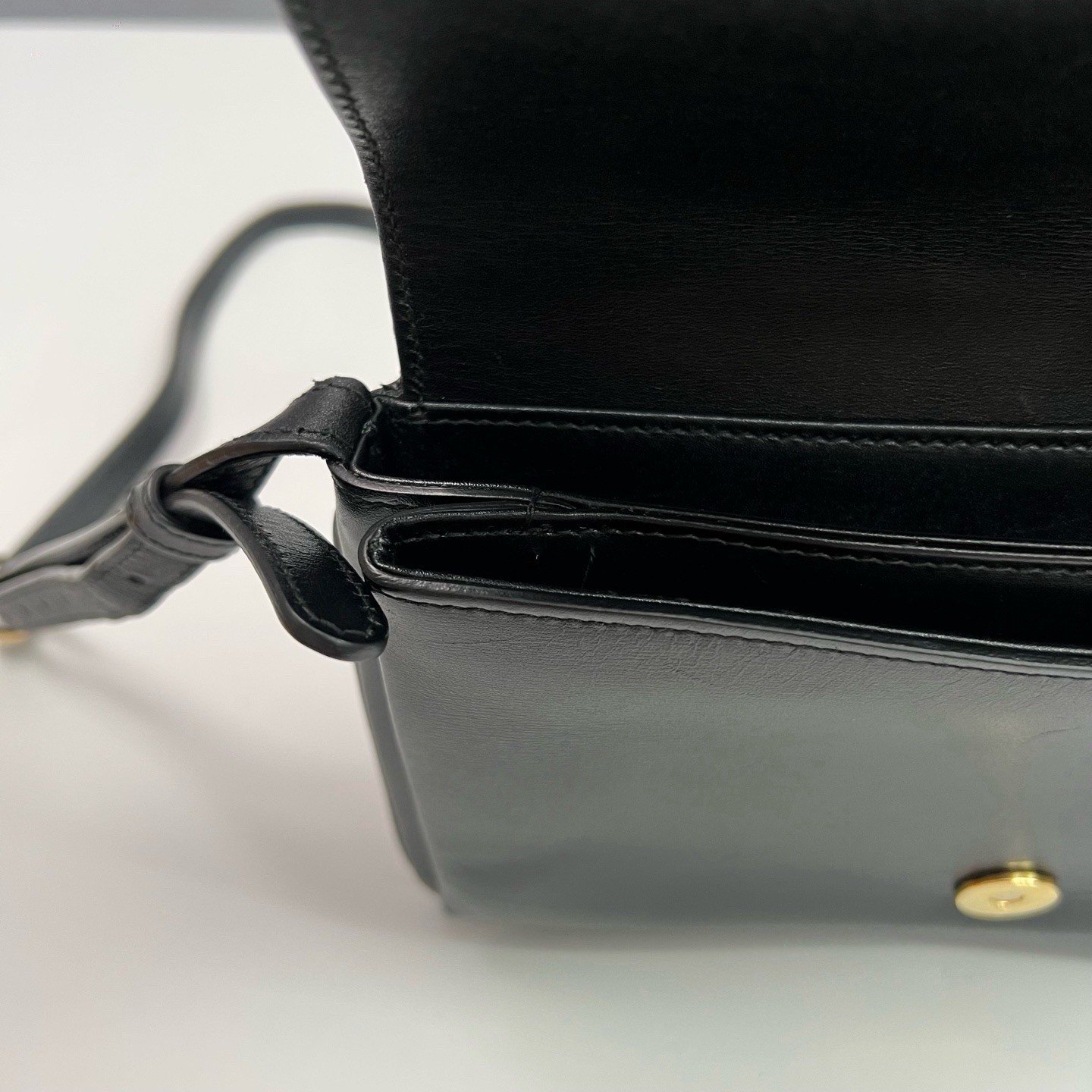 Authentic Pre‑owned Gucci Arli Black Smooth Leather Crossbody Bag