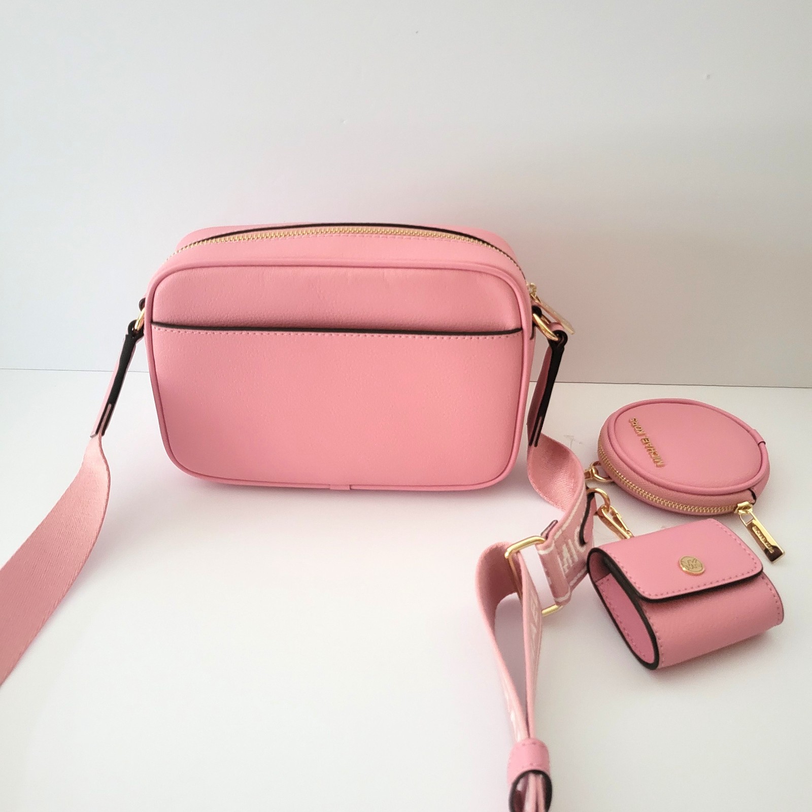 Michael Kors Jet Set Item Medium Pocket Crossbody Attachments Carnation Leather