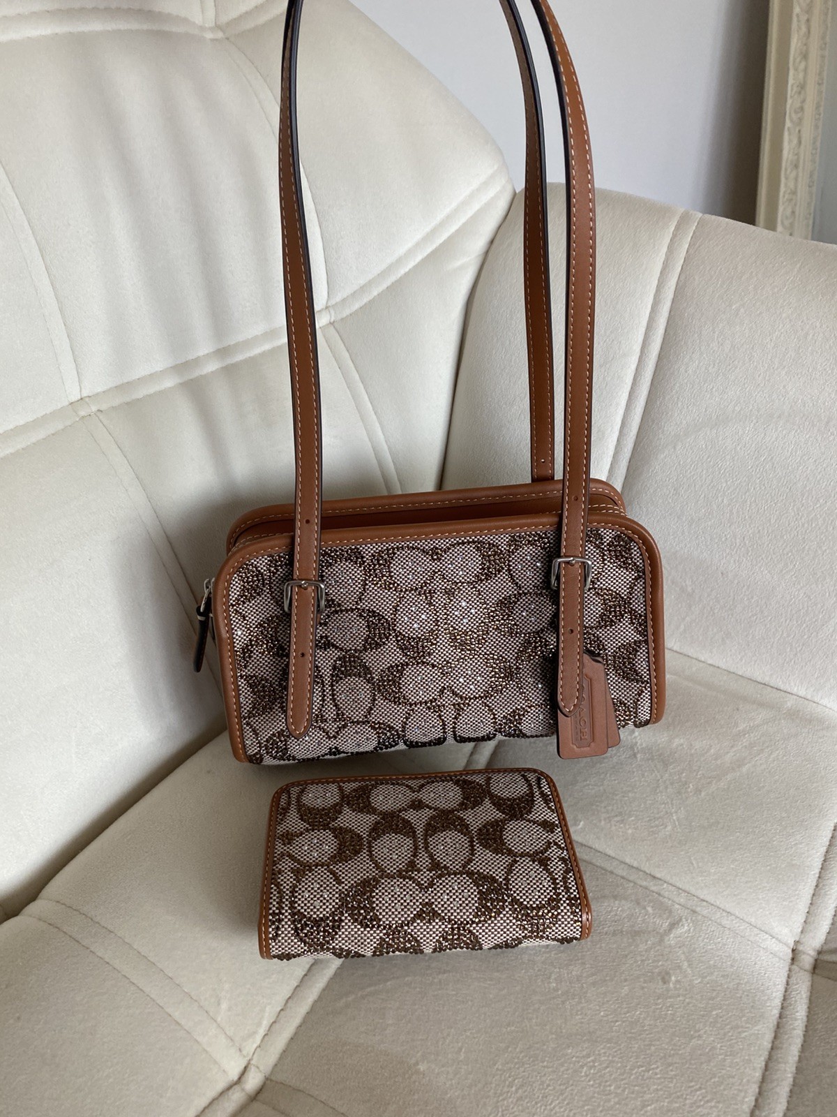 COACH Swing Zip Bag 20 Crystal Signature Jacquard & Matching Card Case Wallet