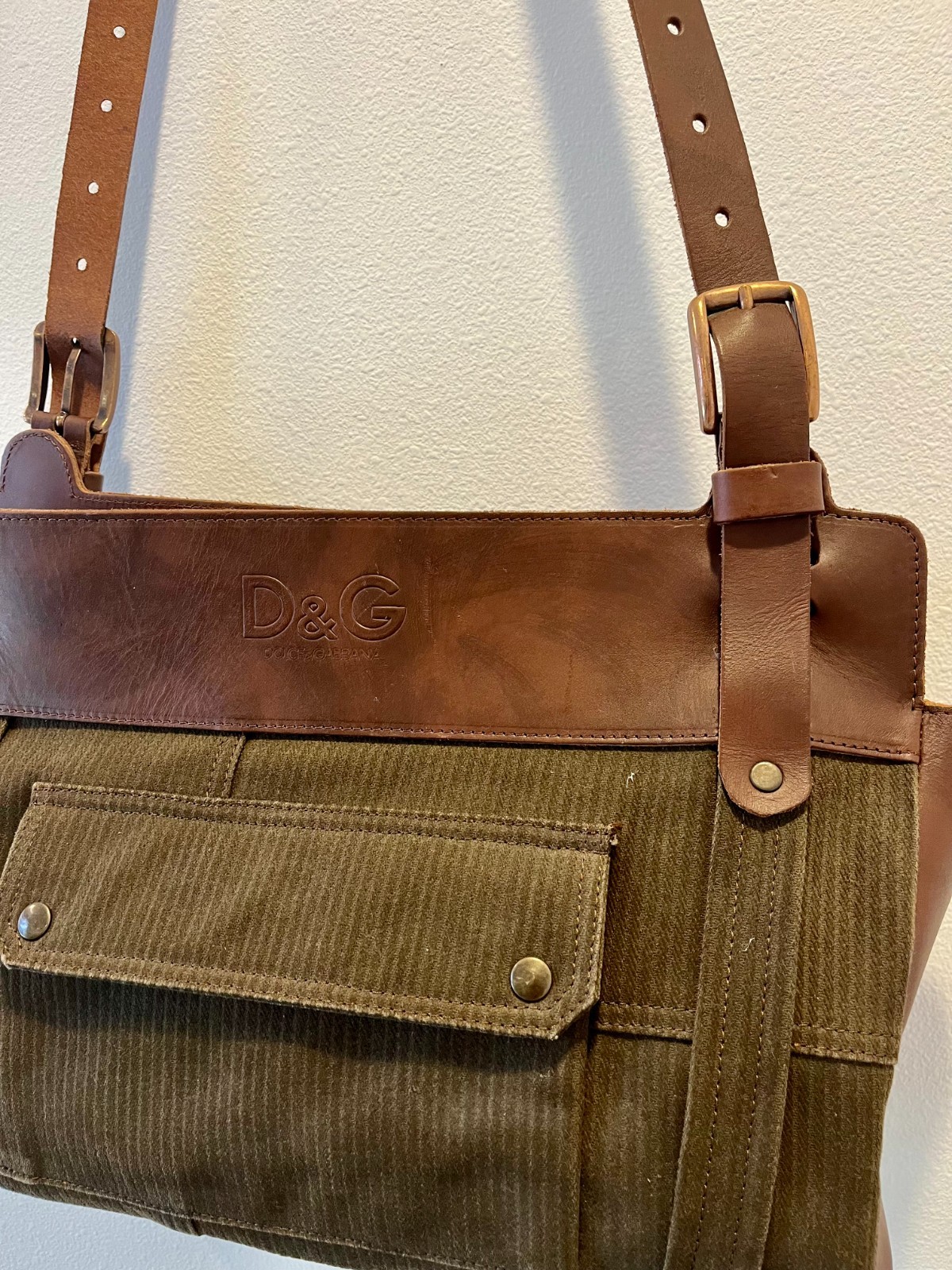 ✨Rare Vintage D&G Brown & Green Satchel/Crossbody.✨The ultimate “cool girl” find