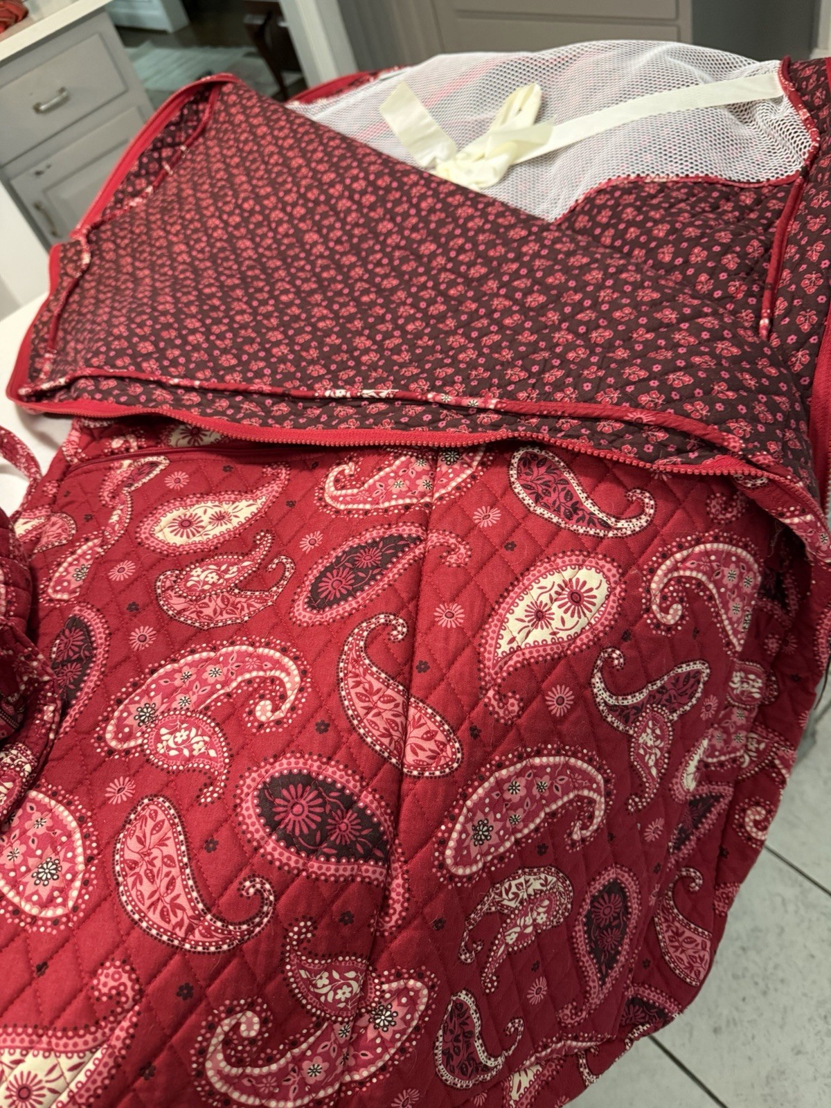 Vera Bradley Large Paisley Duffle & Tote Set Zip Lined Inner Pockets w/ Pouch