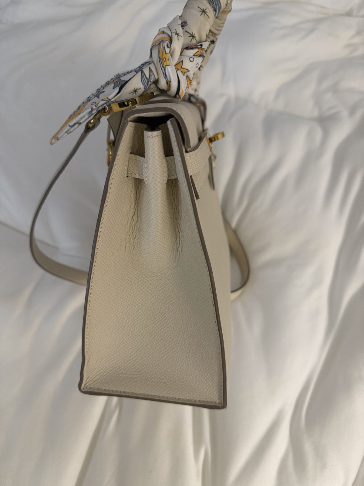 Hermes Kelly 25 Sellier – Epsom Leather – Gold Hardware – Light Neutral Color