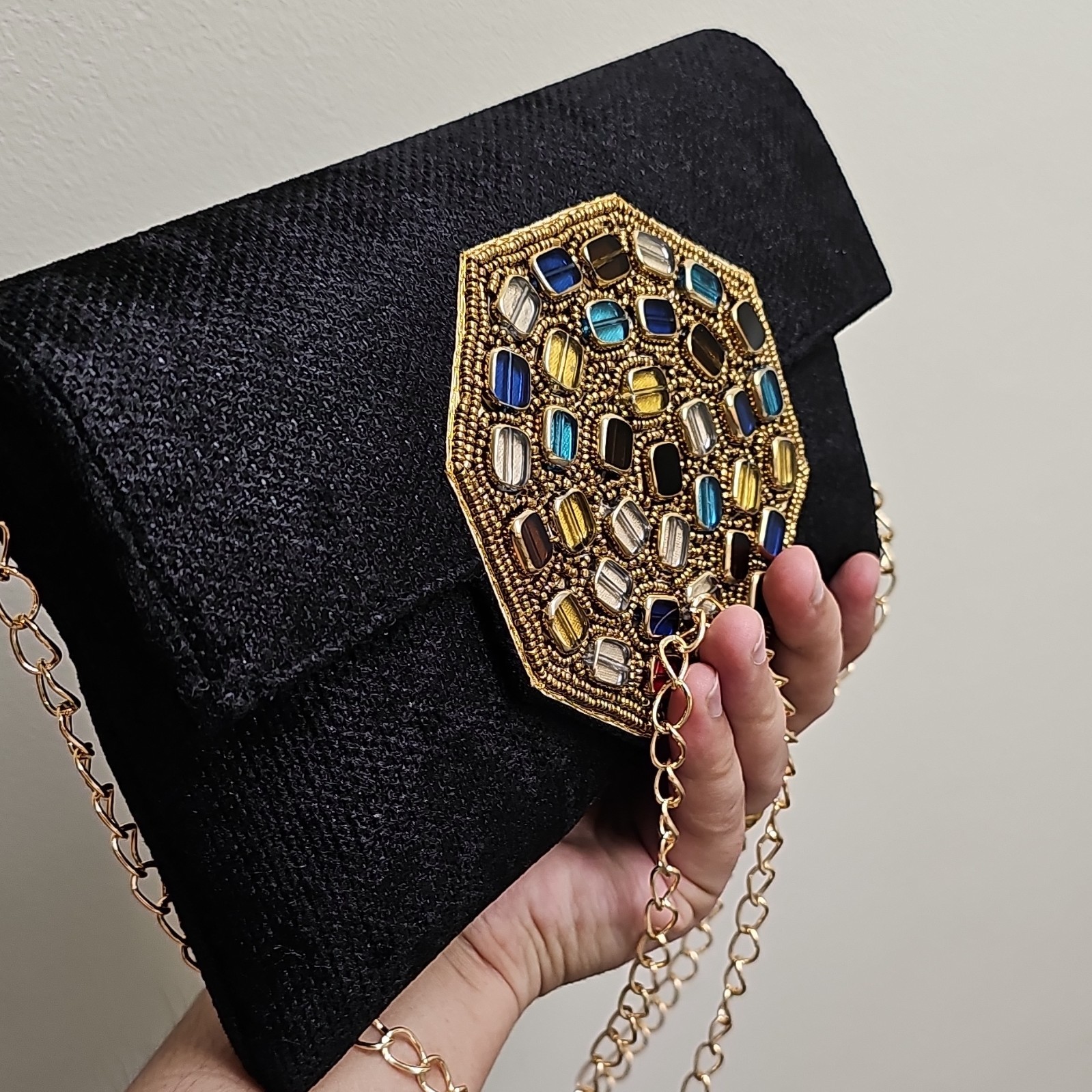 Women’s Black Beaded Rectangle Clutch Gold Chain Shoulder Strap Magnetic