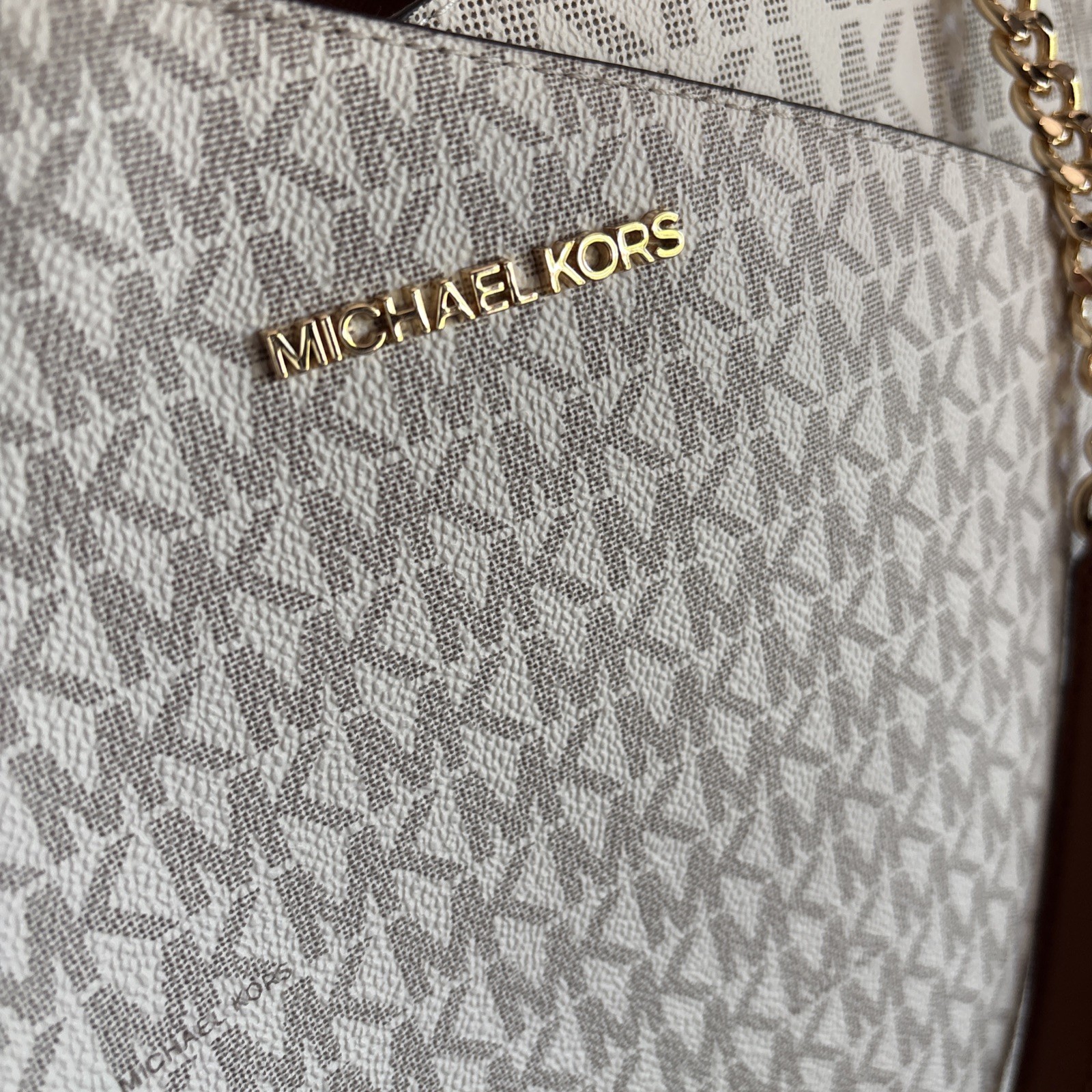 Michael Kors Jet Set Large Logo Shoulder Bag Vanilla 35F1GTVT3B + Tech Wallet