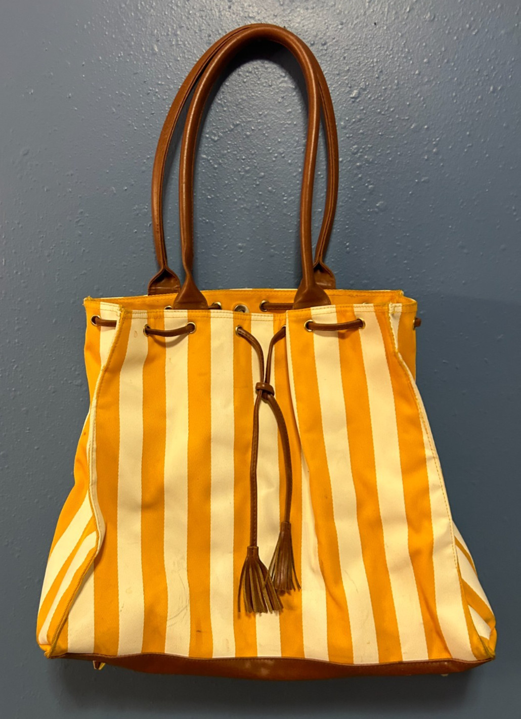 Lined Canvas Tote/Beach Bag~17″x14x”5″, Color Yellow and White, Double Straps