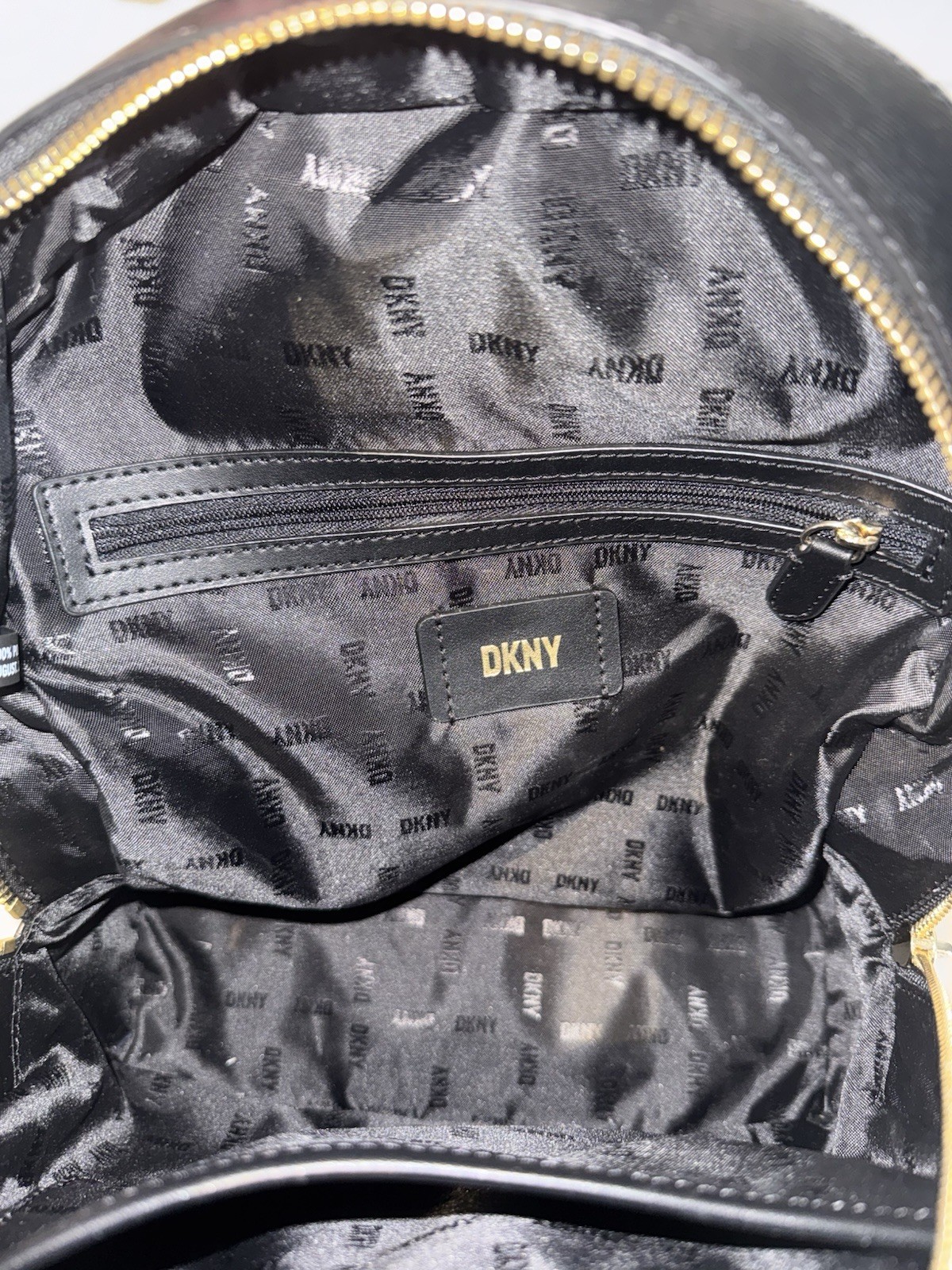 DKNY Women’s Medium Black/Gray Logo Backpack Gold Hardware Front Zip Pocket