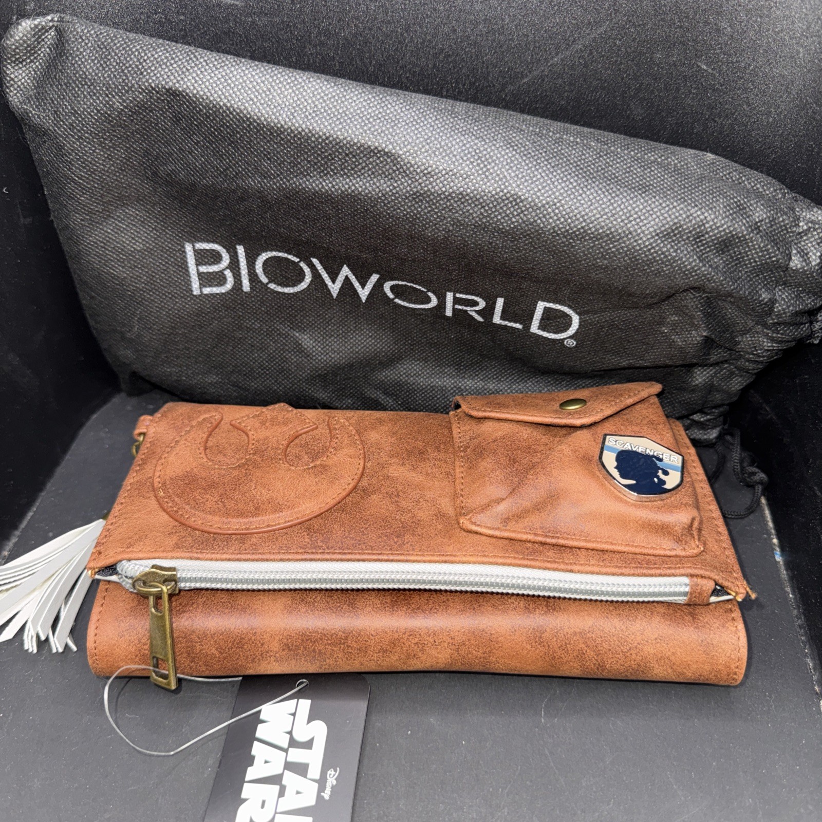 Loungefly Star Wars The Last Jedi Rey Convertible Clutch Purse New (fa11)