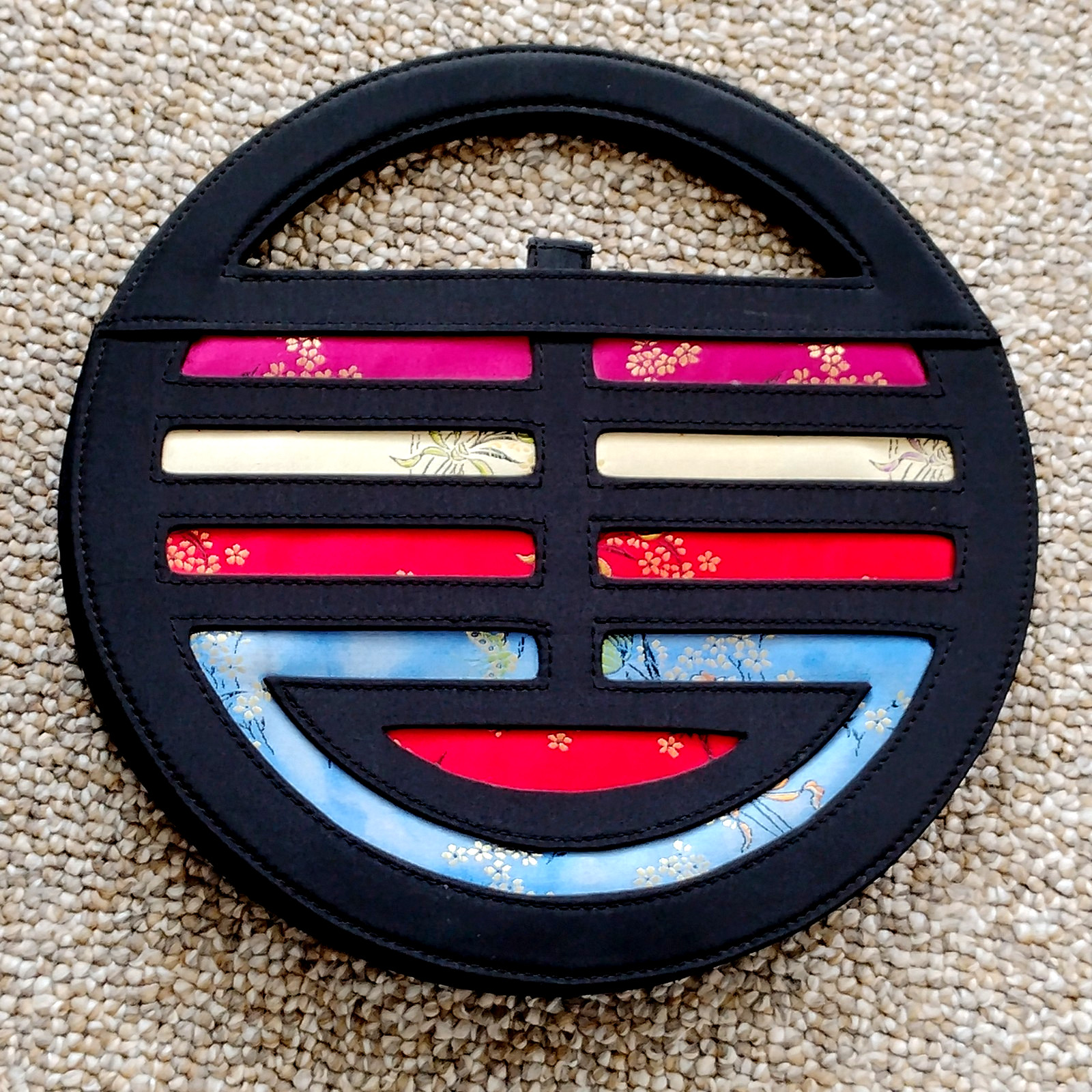 Vintage NOLITA Asian Design Circular Chinese Embroidery Silk Purse