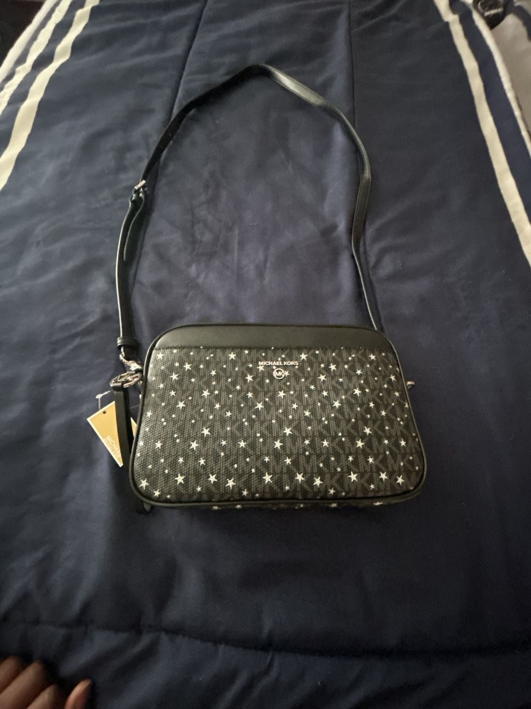 Michael Kors Jet Set Charm Large East West Camera Crossbody Scattered Stars Blac