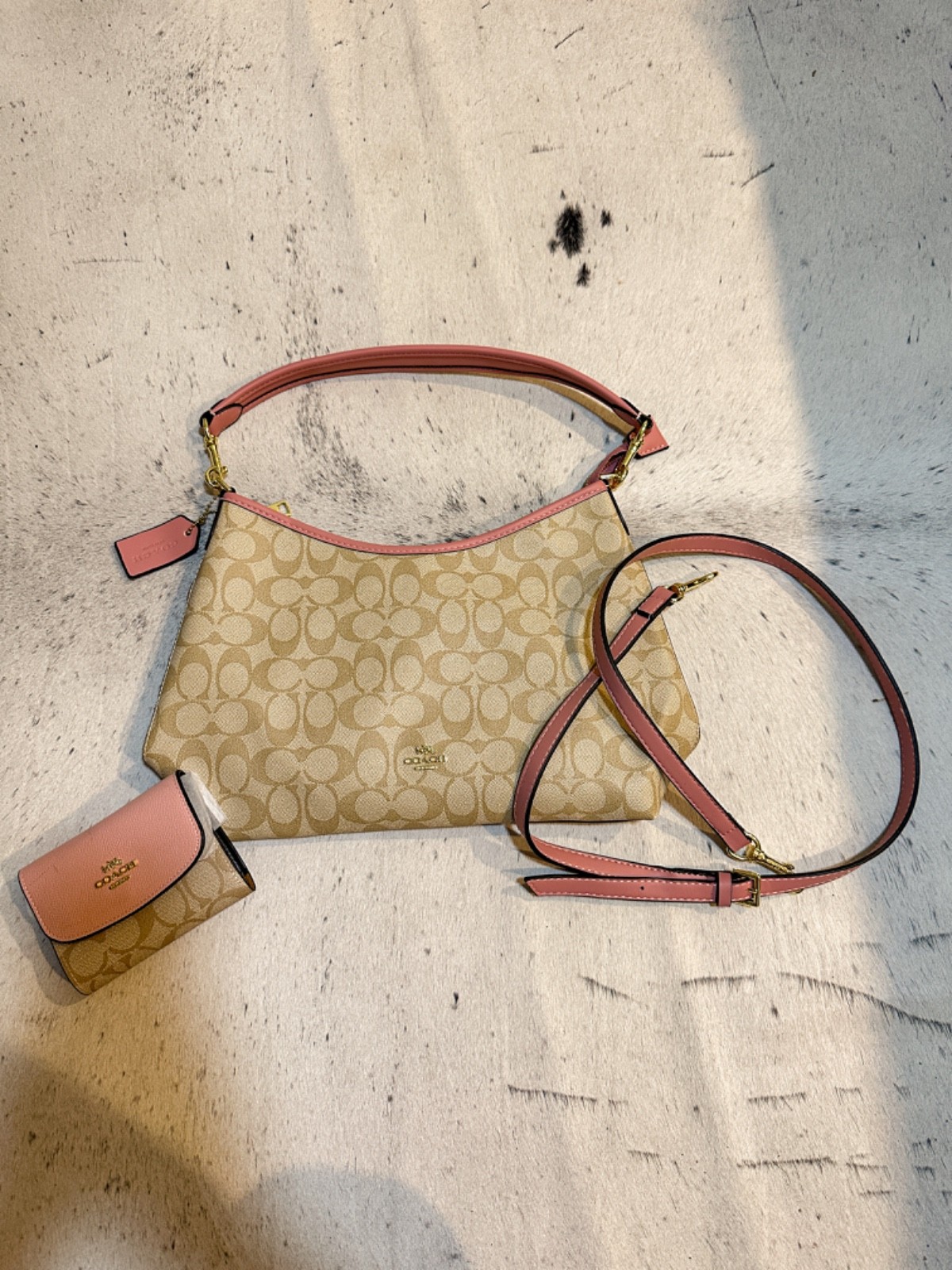 coach tote bag tan and pink with matching wallet and extra strap (longer)