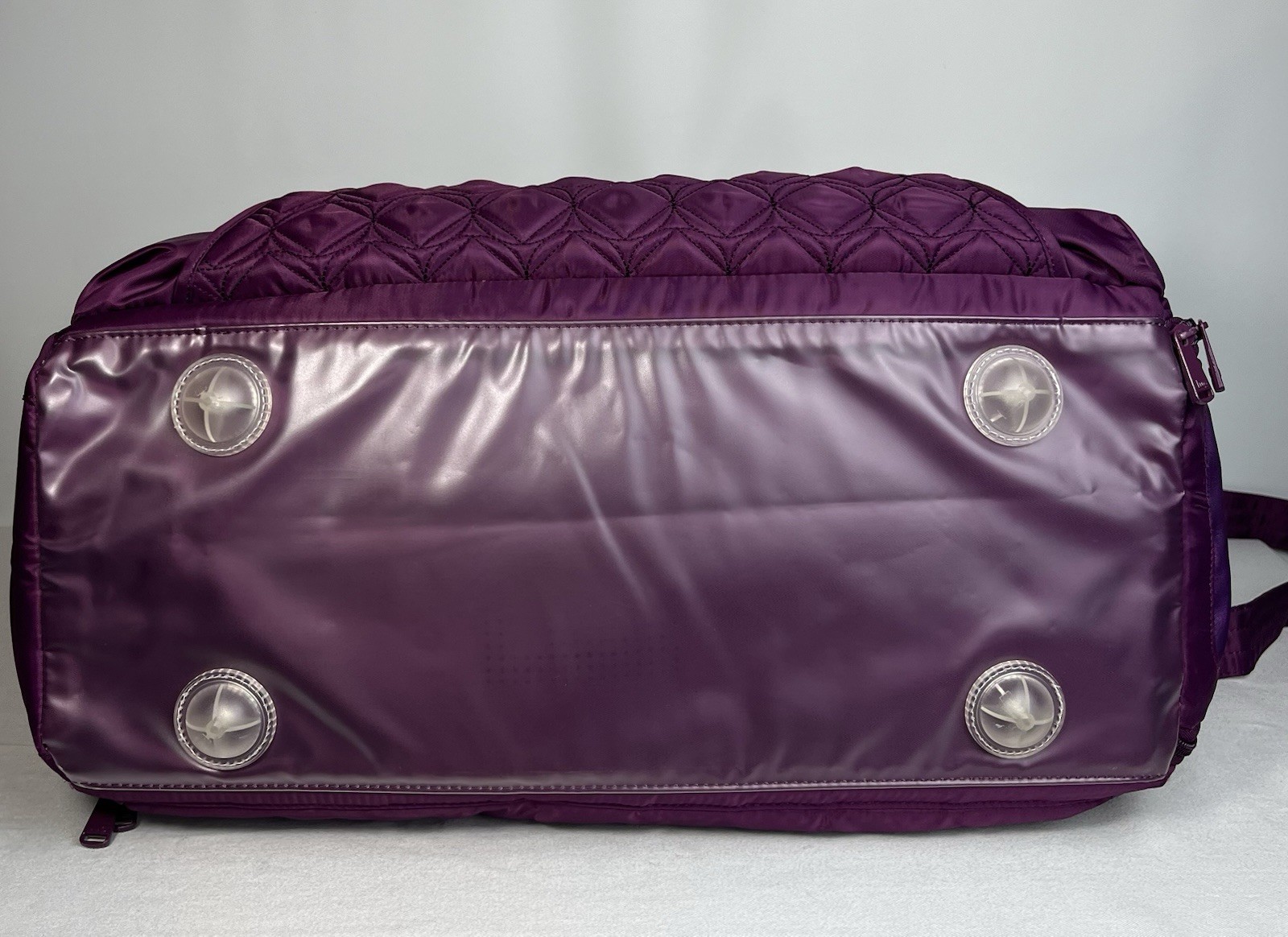 LUG Pontoon Weekender Travel Tote Carry On Bag Shoulder Strap Berry Purple