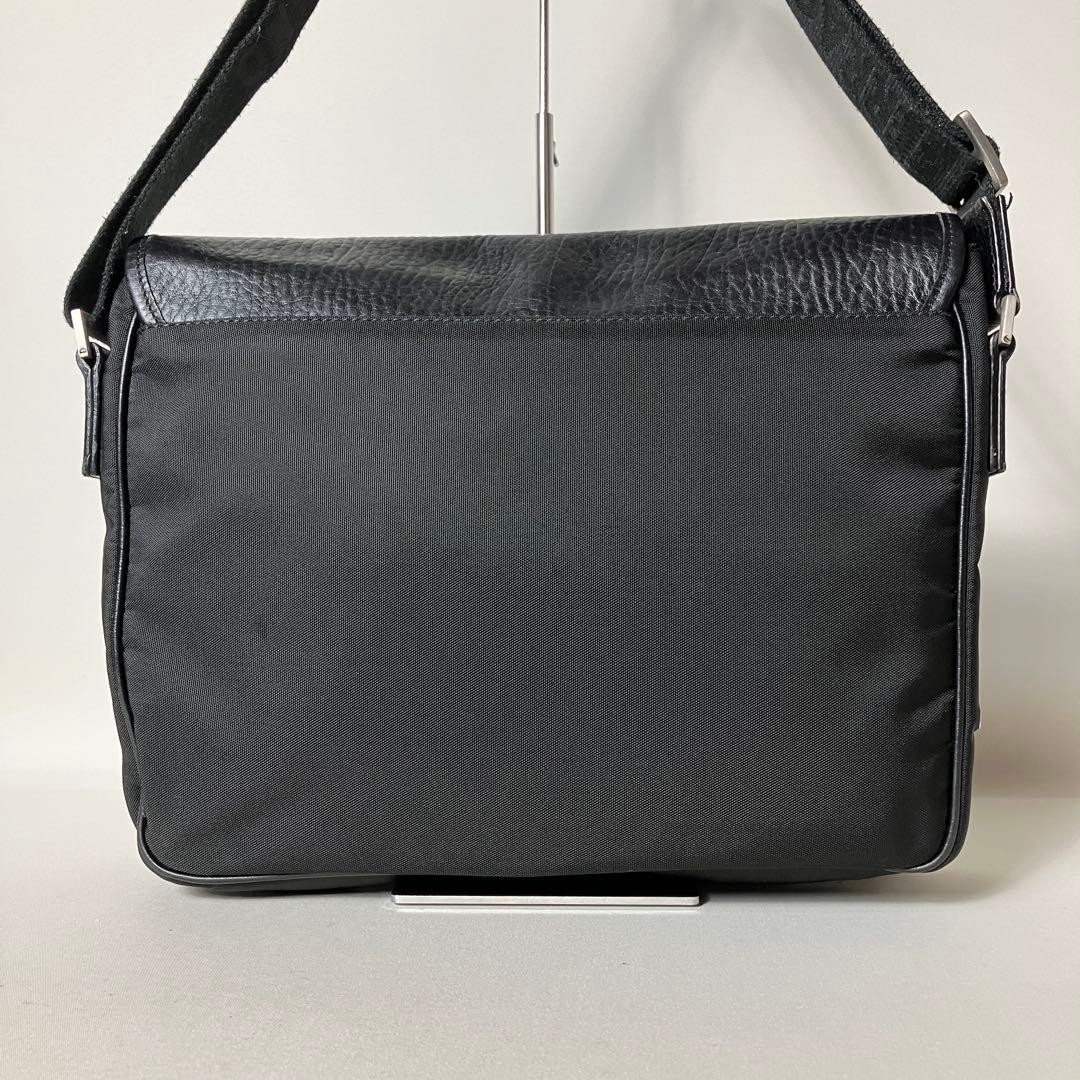 Salvatore Ferragamo Shoulder Bag Leather Black Japan Messenger 0712601