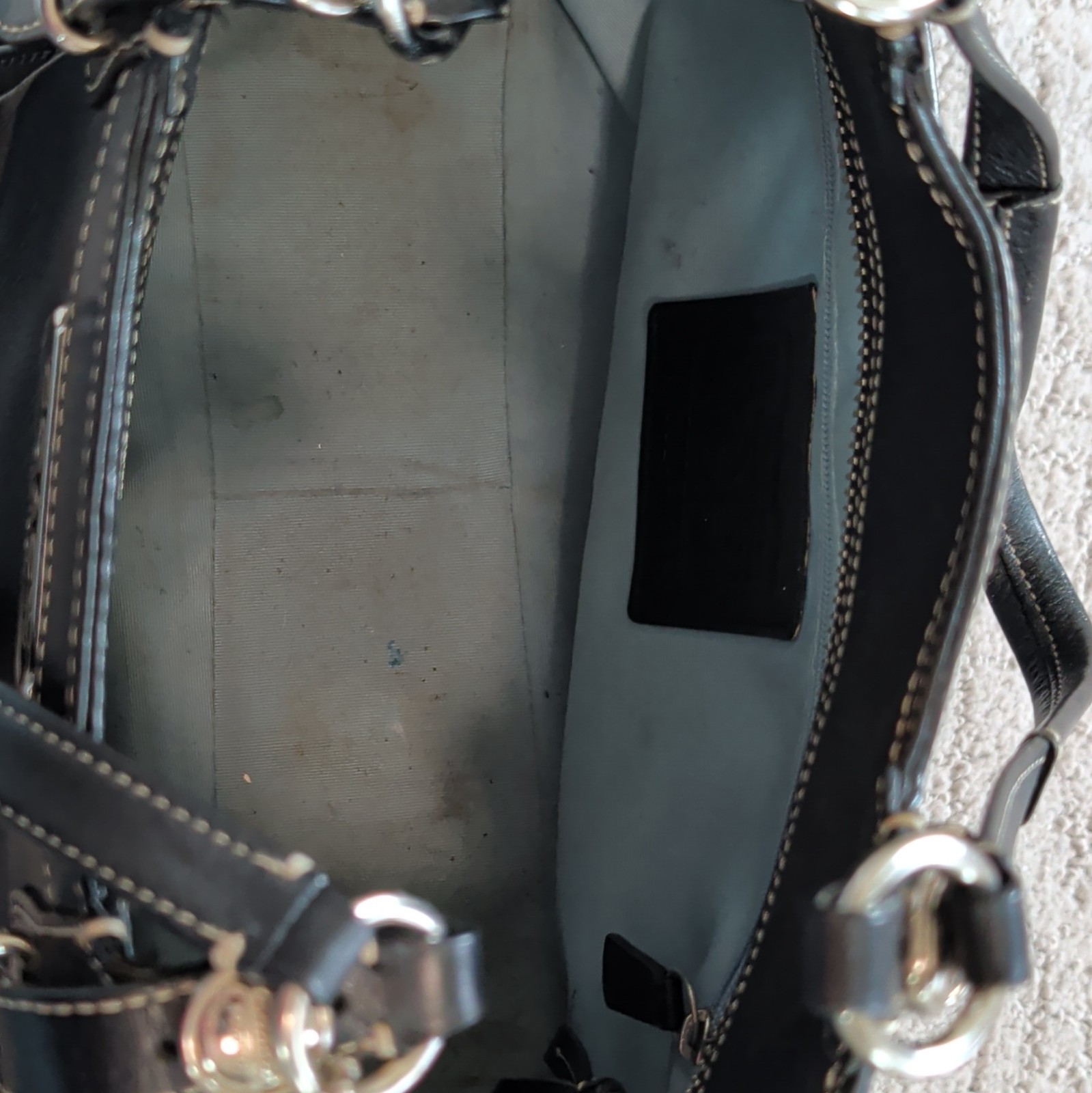 Coach Black Tote Bag Zip Lined Inner/Outer Pockets Silver Hardware Hang Tag