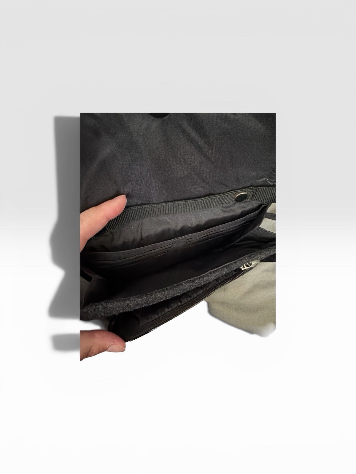 Eddie Bauer Black wool Crossbody Bag Flap Snap & Zip Closure Zipper Pocket Lined