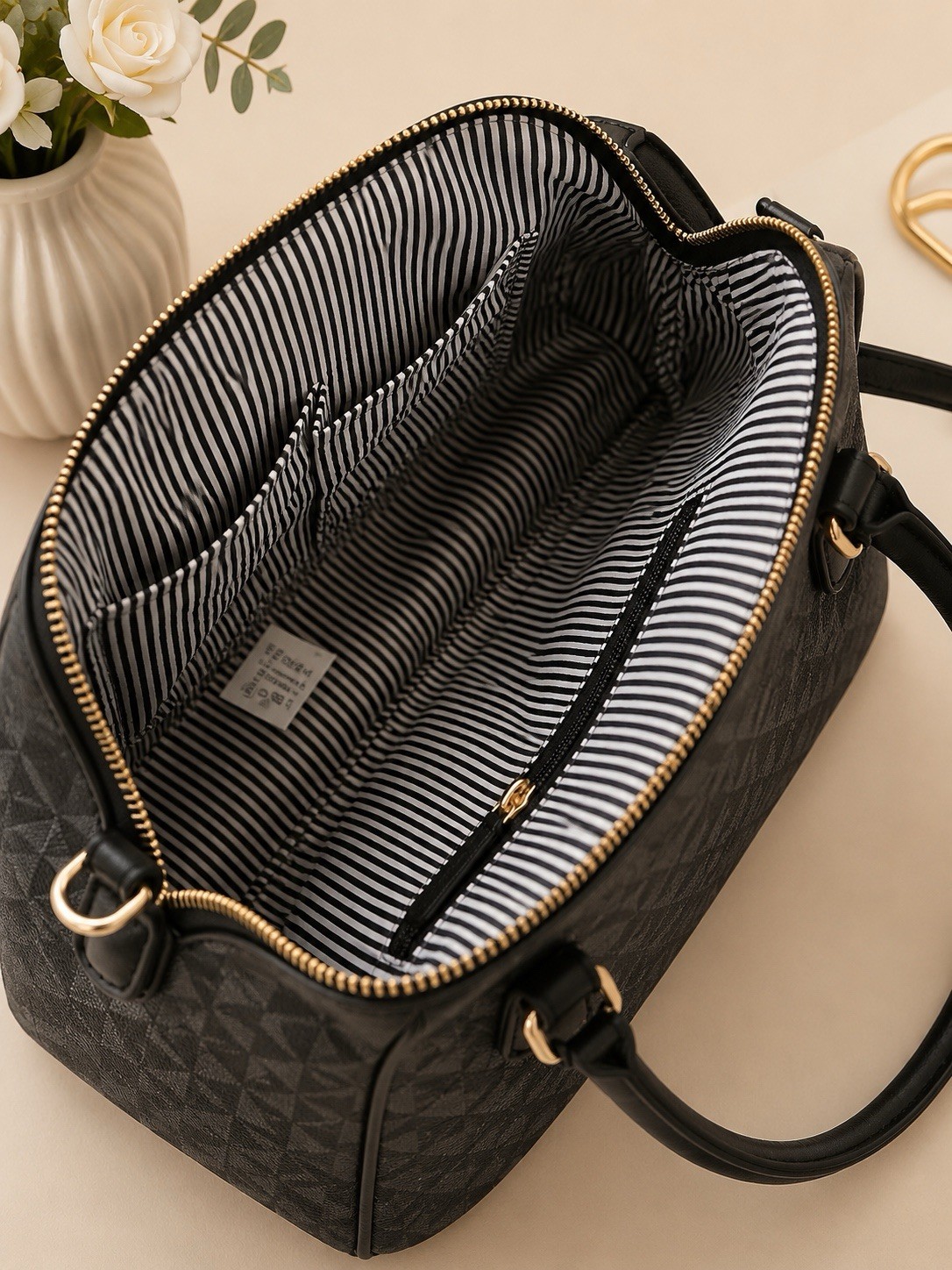 Gray/Black Geometric Satchel Top Handle Bag, Wristlet, Zip Handbag