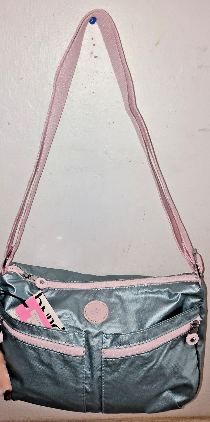KIPLING DELIA SHOULDER BAG…NEW WITH TAG.